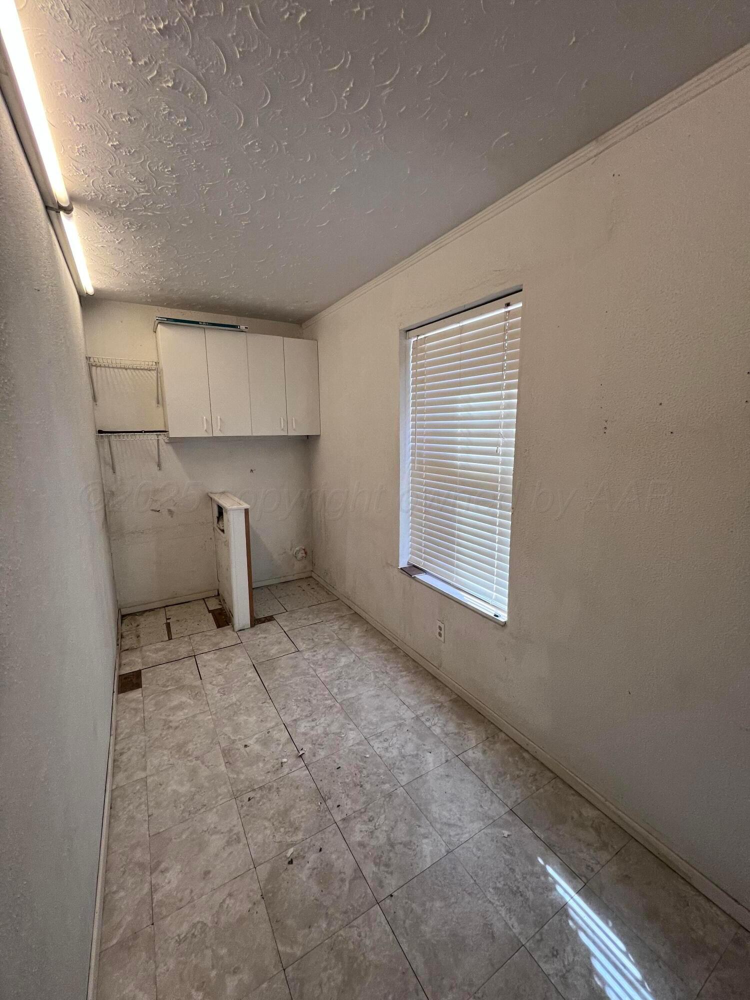 220 Star Street Property Photo 20
