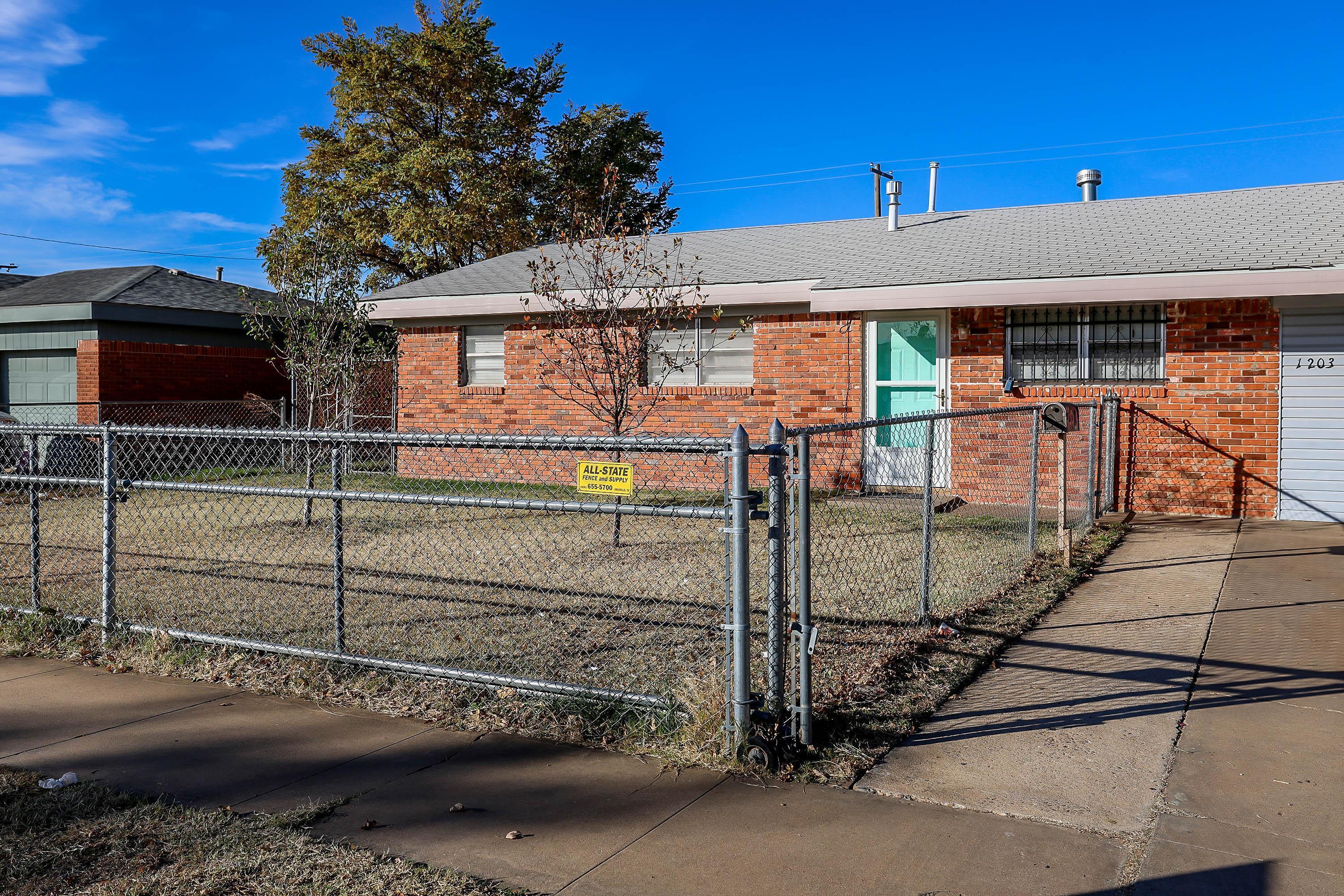1203 Jasmine Street Property Photo 2