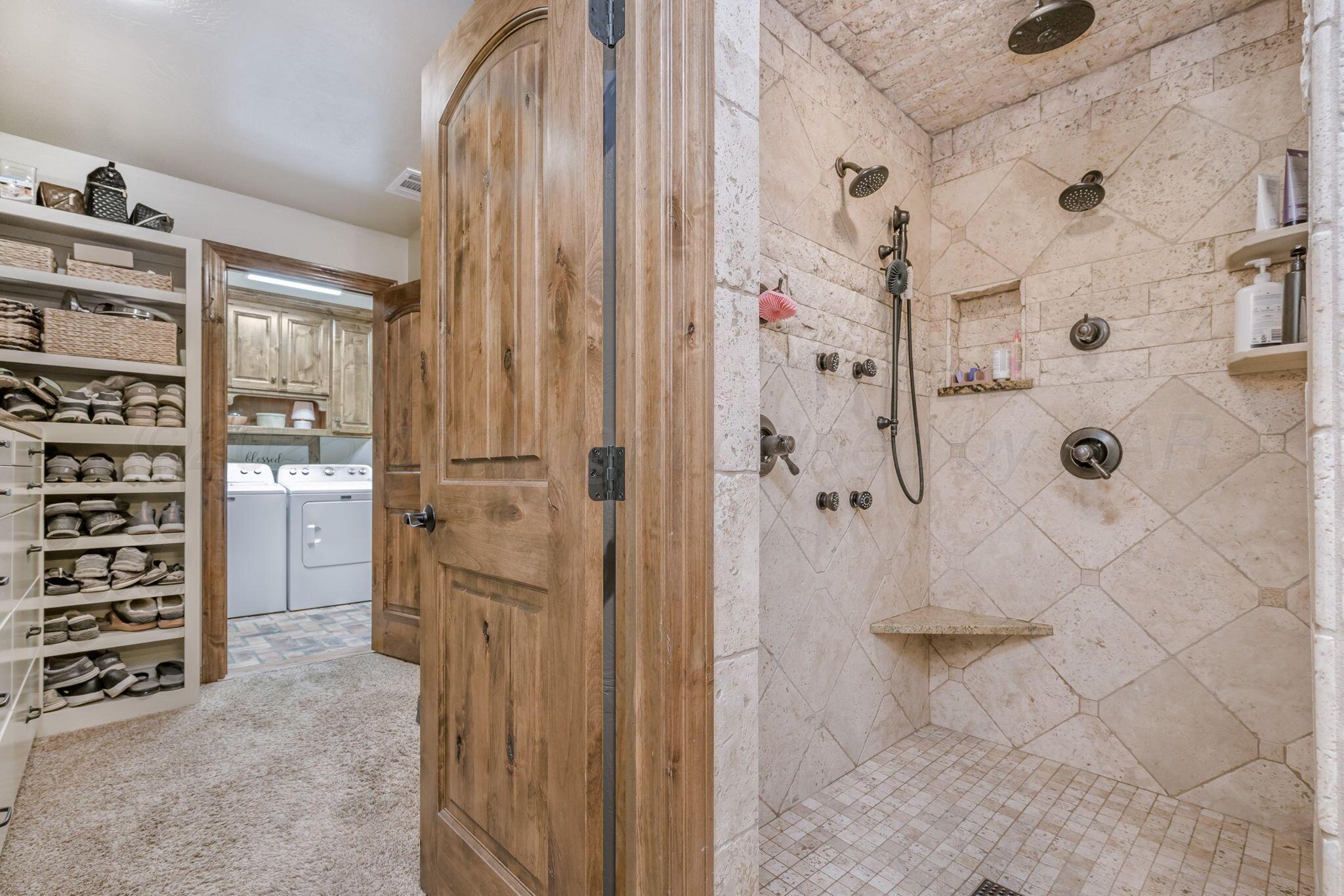 100 Thomas Lane Property Photo 19