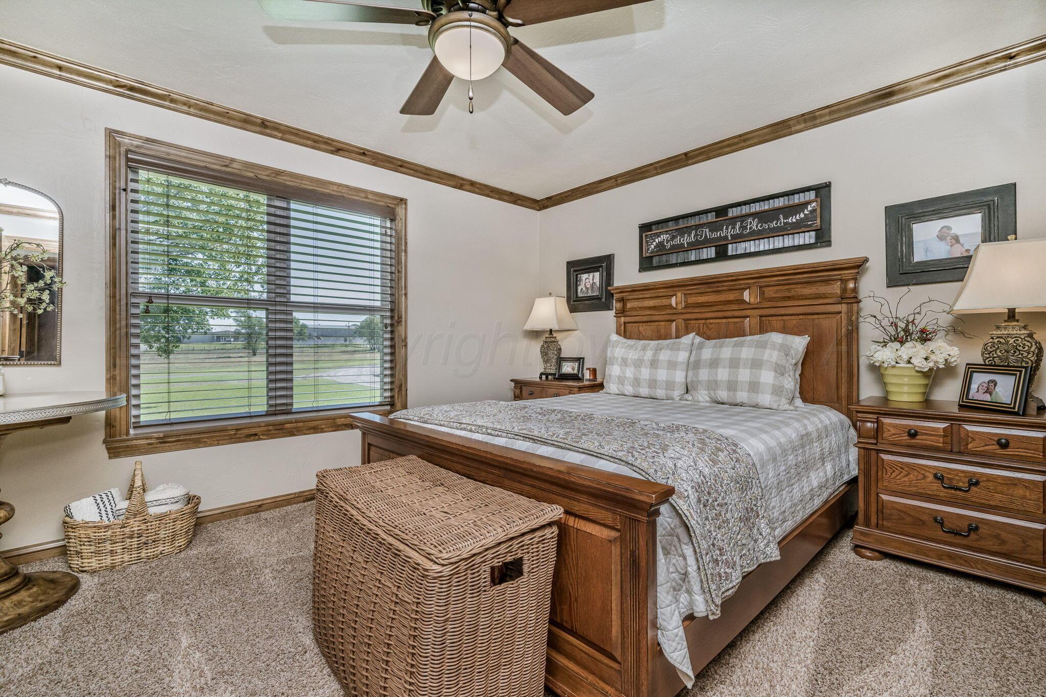 100 Thomas Lane Property Photo 20