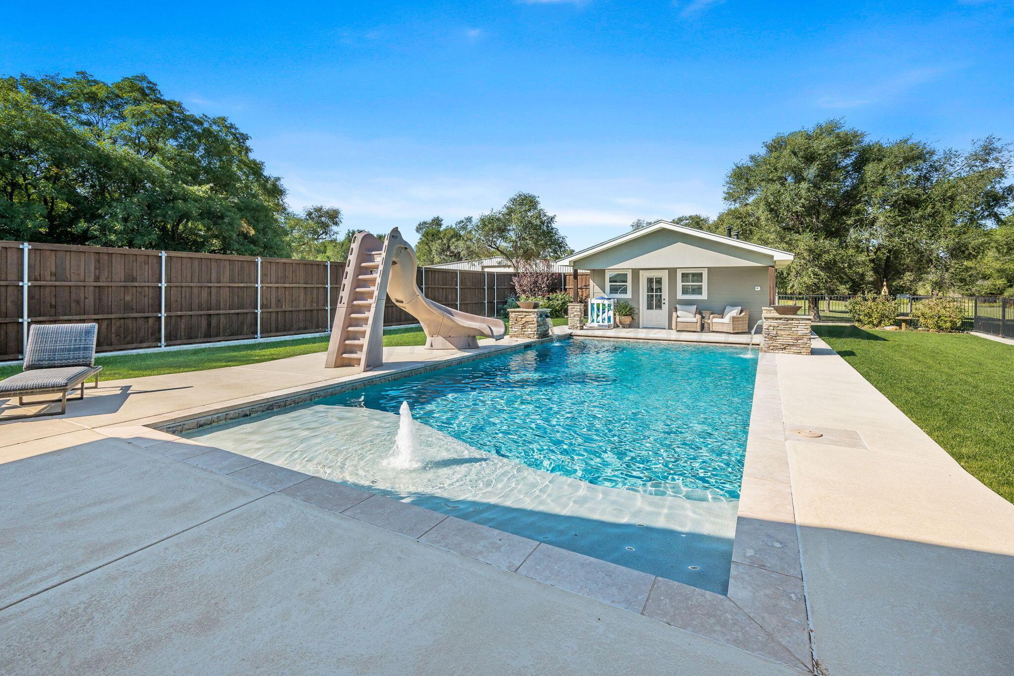 100 Thomas Lane Property Photo 30