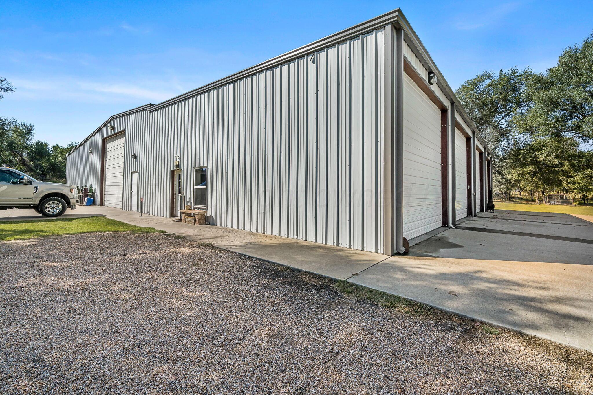 100 Thomas Lane Property Photo 40