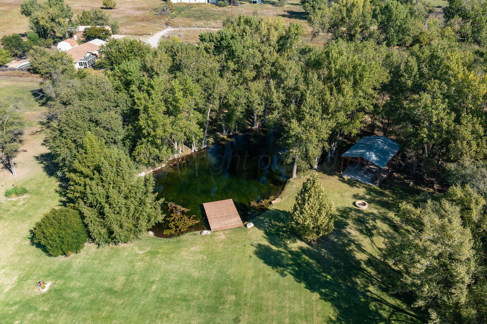 100 Thomas Lane Property Photo 48