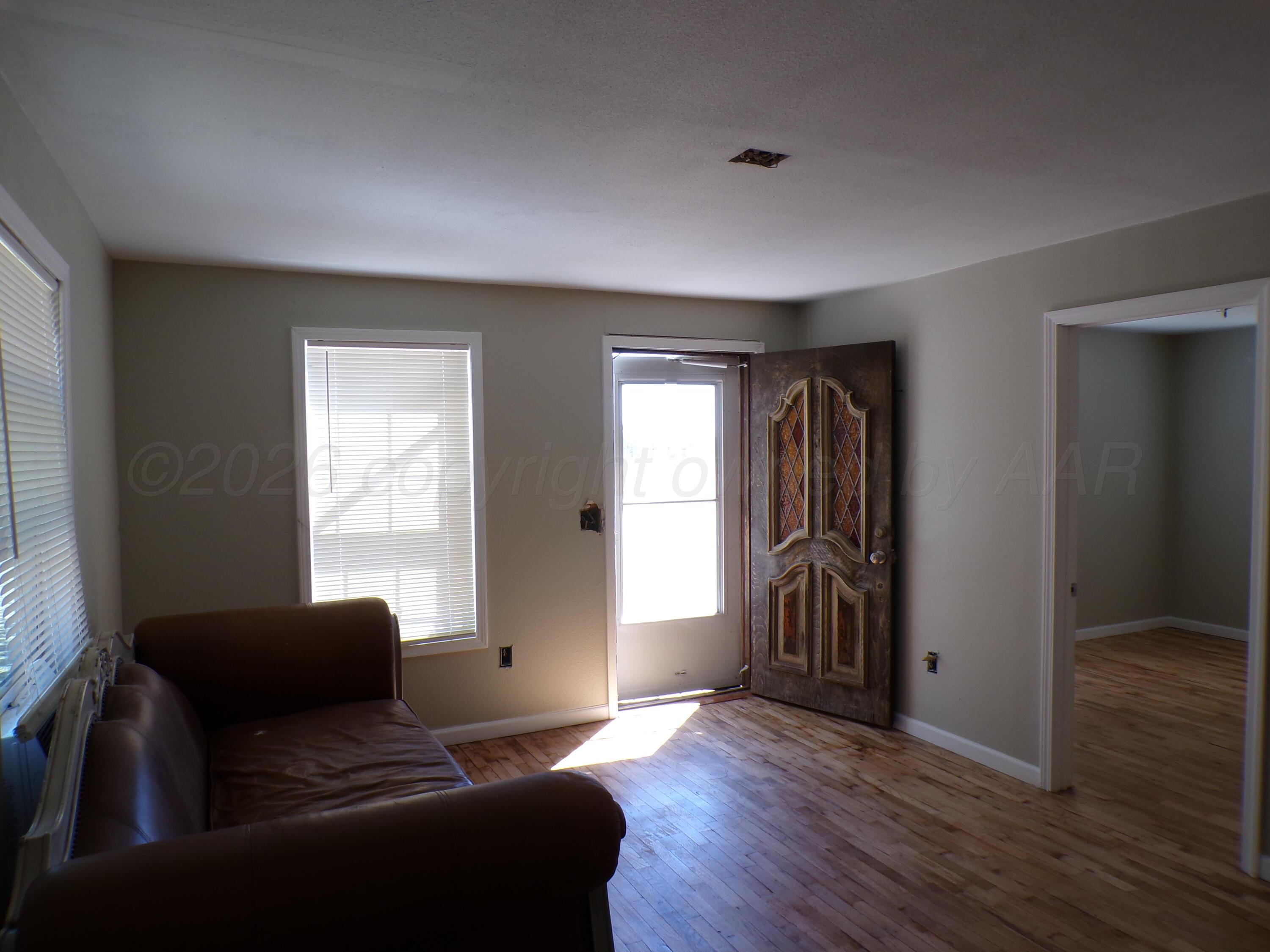 522 Allen Avenue Property Photo 5