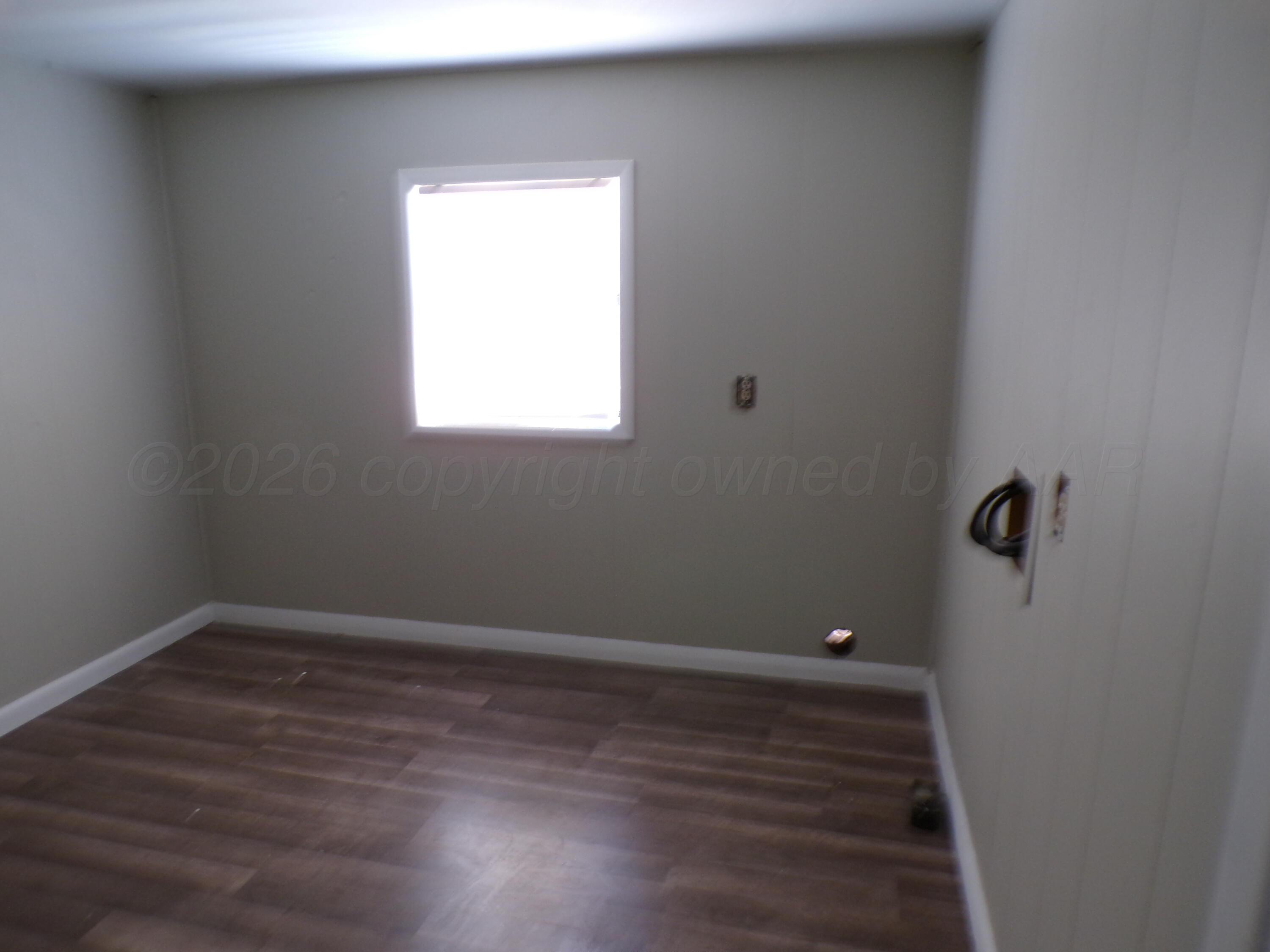 522 Allen Avenue Property Photo 8