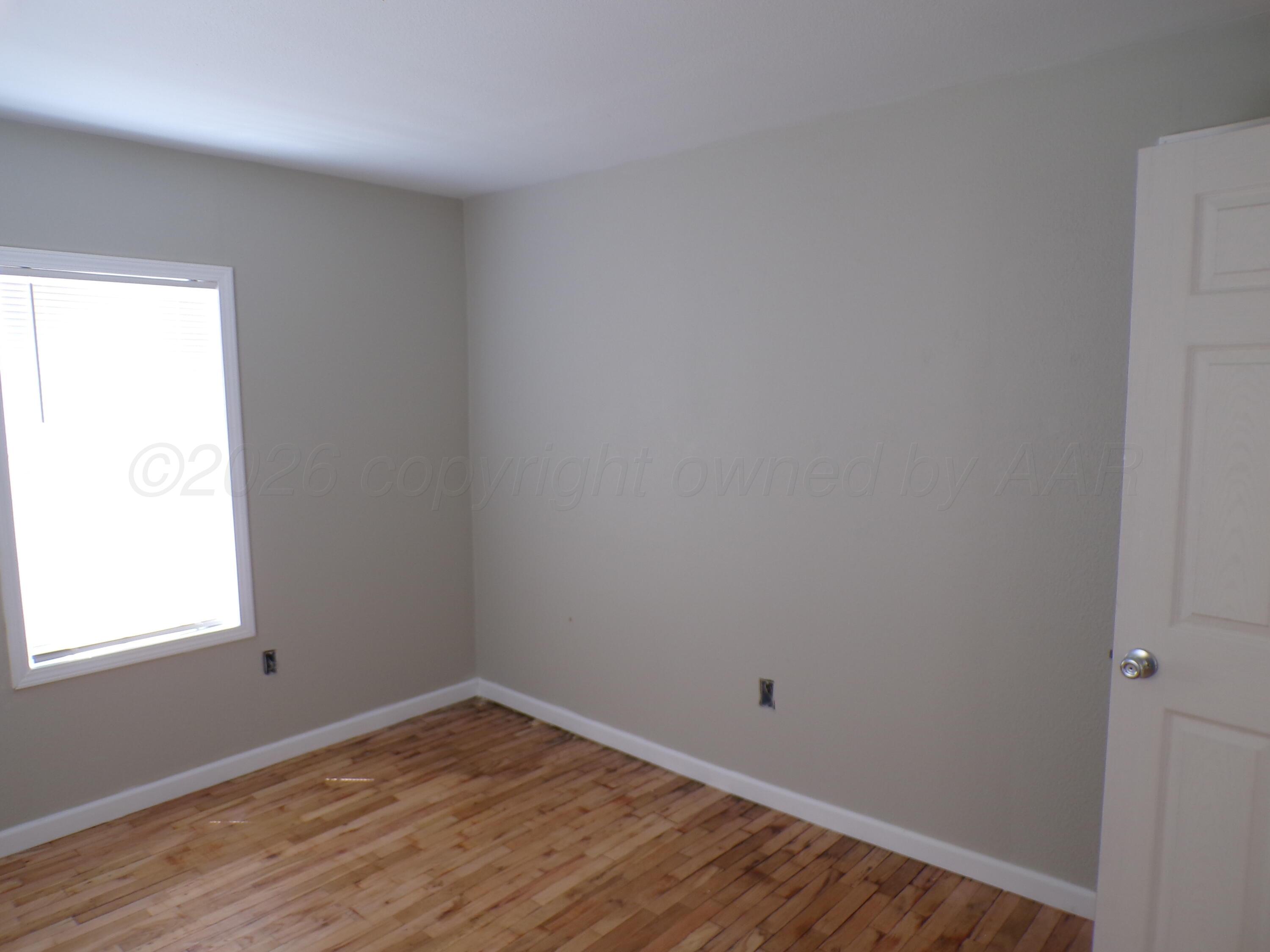 522 Allen Avenue Property Photo 9
