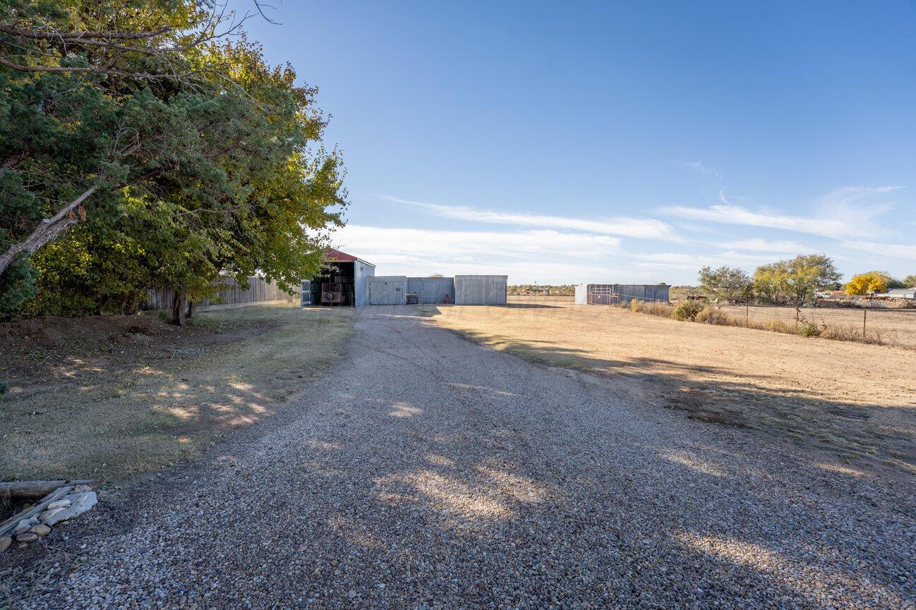 148 Buffalo Trail Property Photo 4