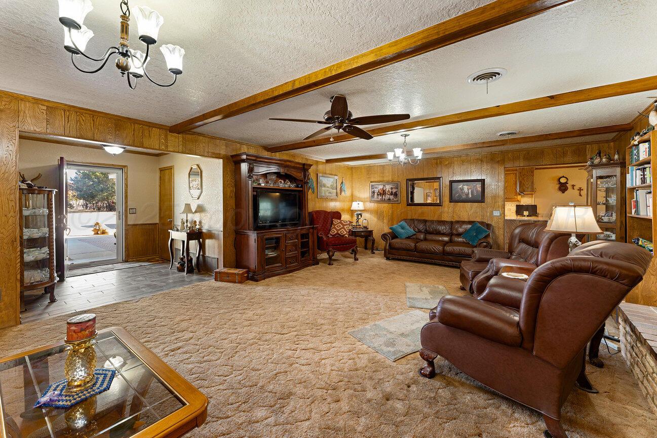 148 Buffalo Trail Property Photo 8