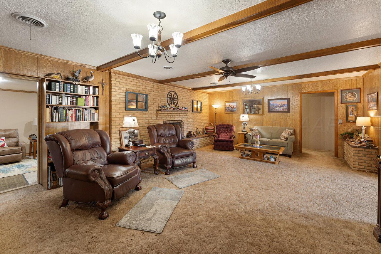 148 Buffalo Trail Property Photo 10