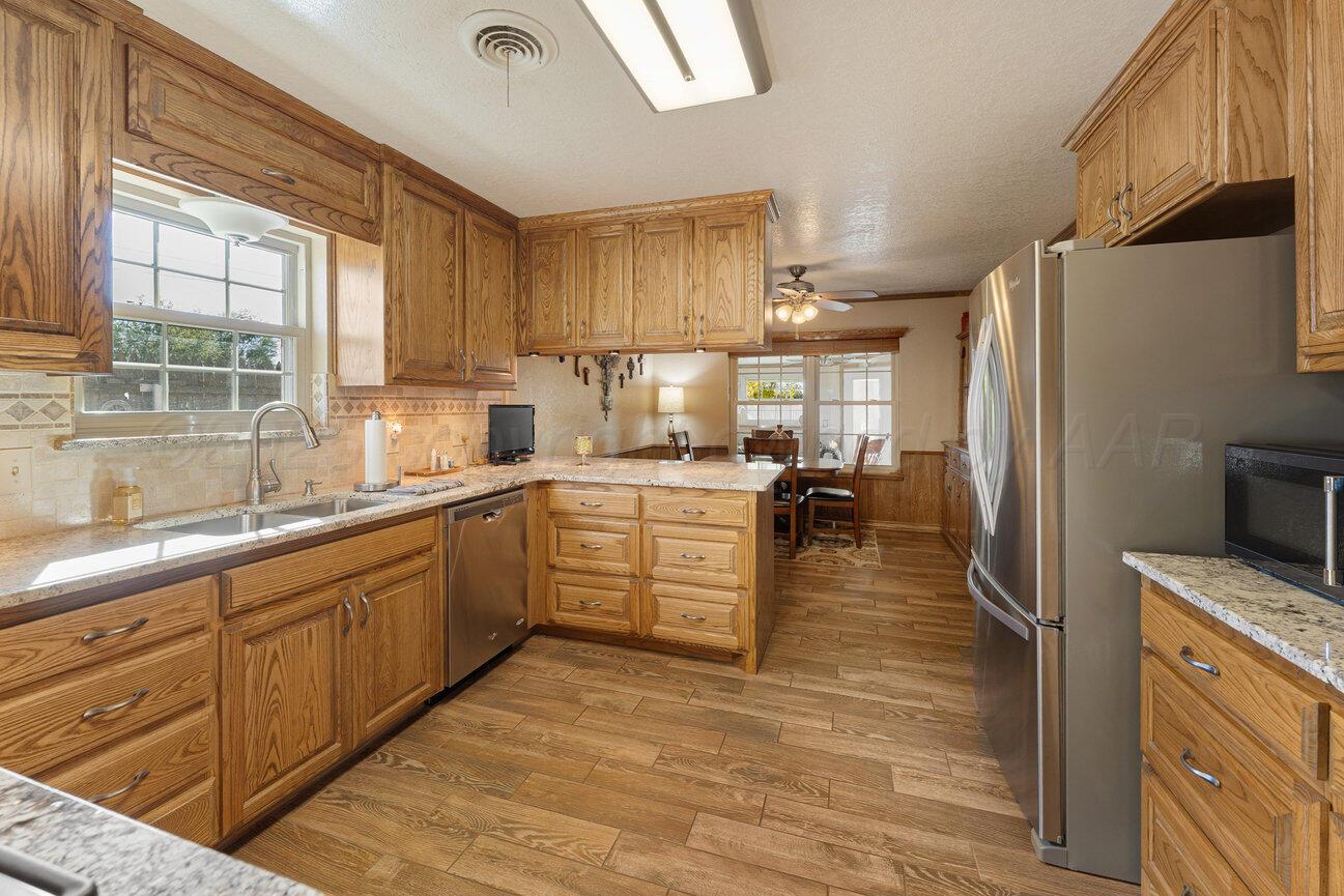 148 Buffalo Trail Property Photo 16