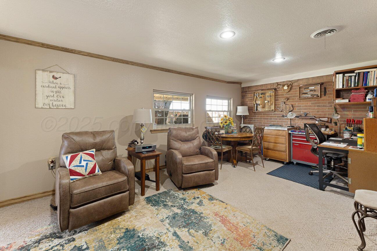 148 Buffalo Trail Property Photo 22