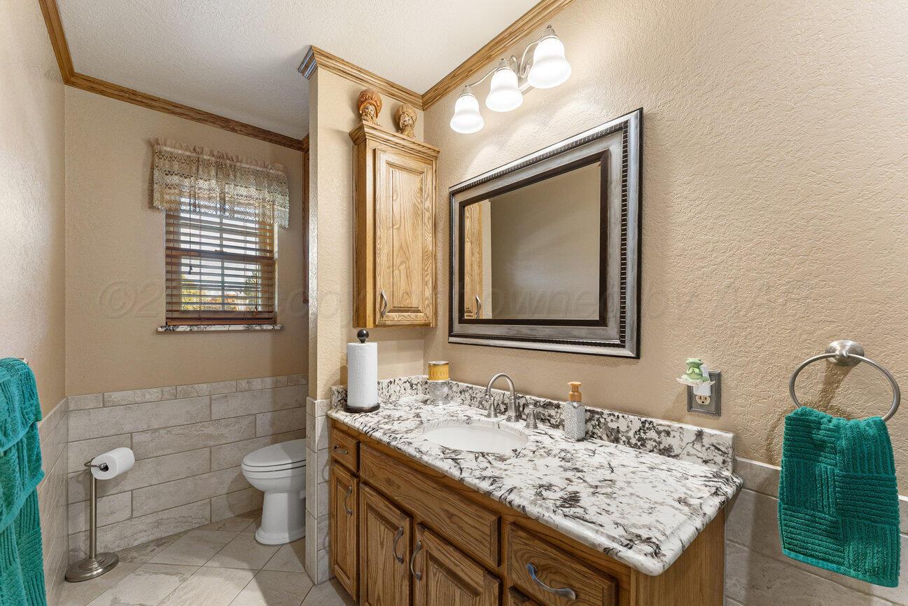 148 Buffalo Trail Property Photo 35