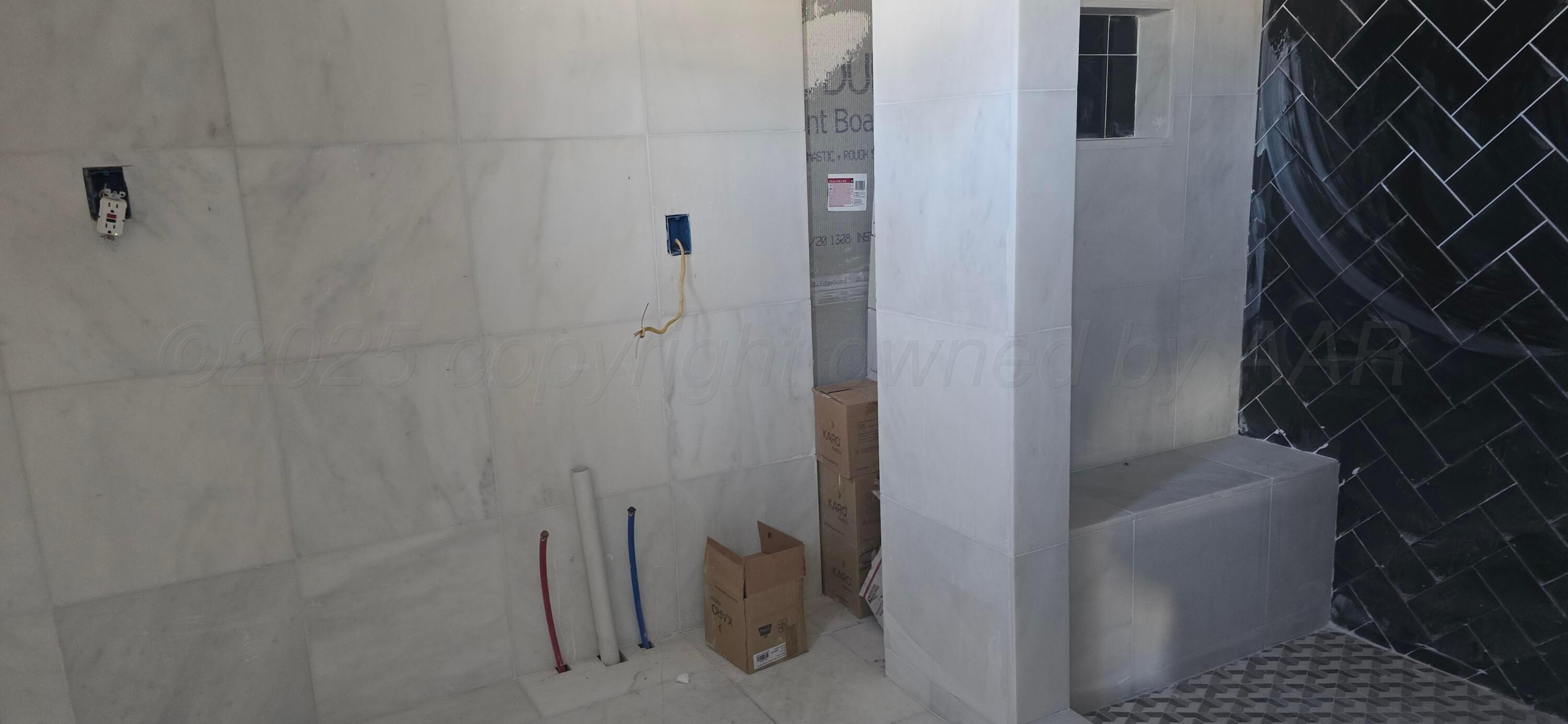 904 Elmore Street Property Photo 13