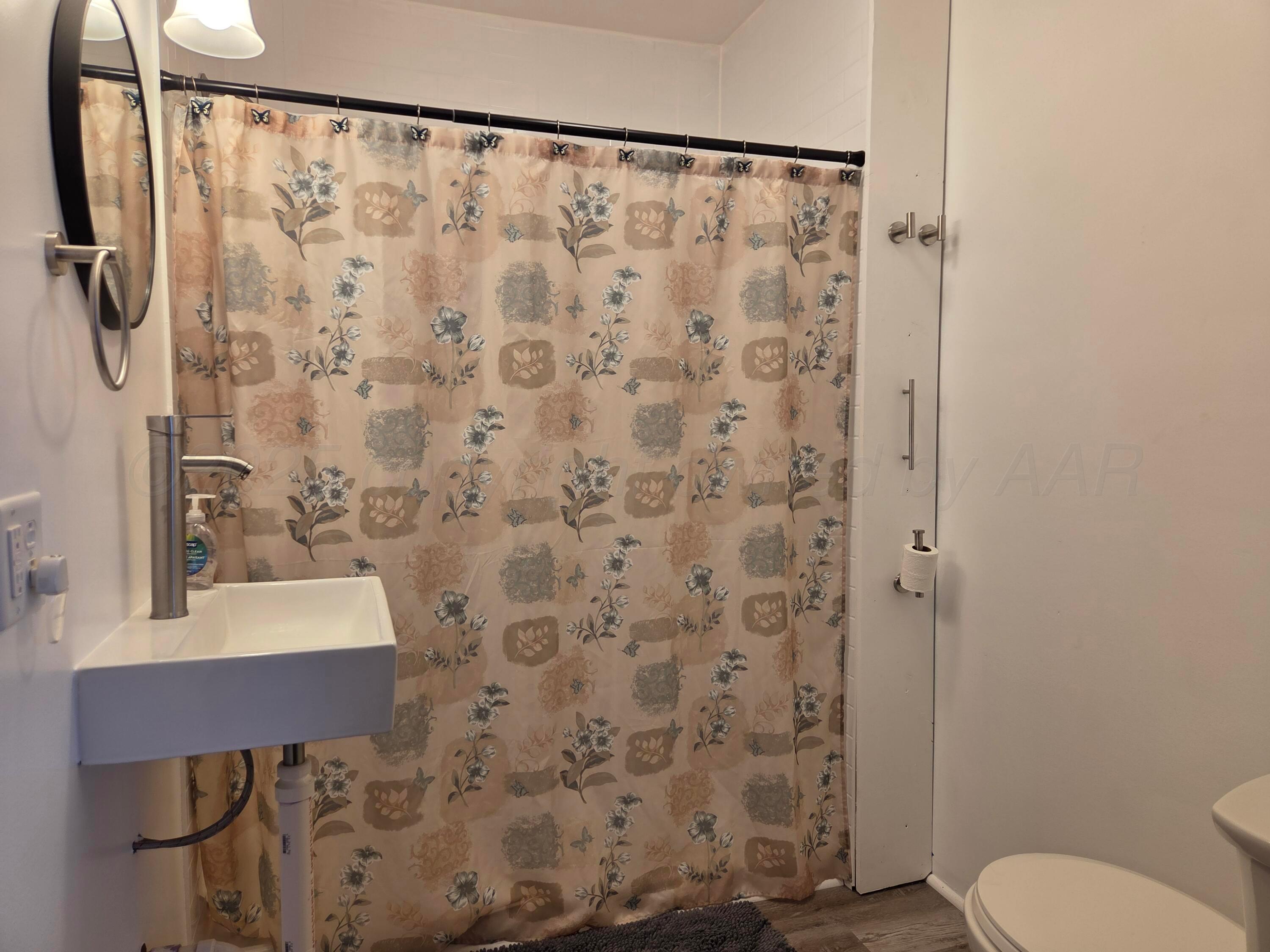 414 S Cedar Street Property Photo 12