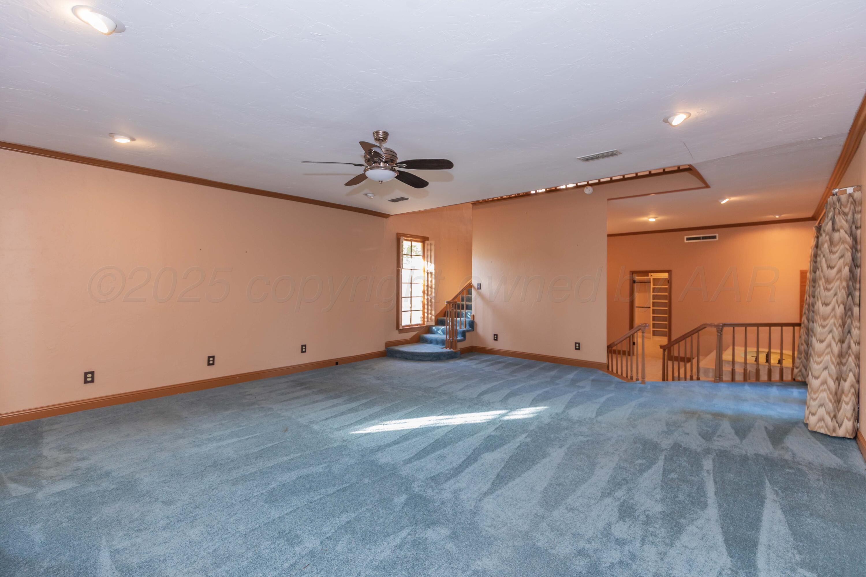 2131 N Charles Street Property Photo 26