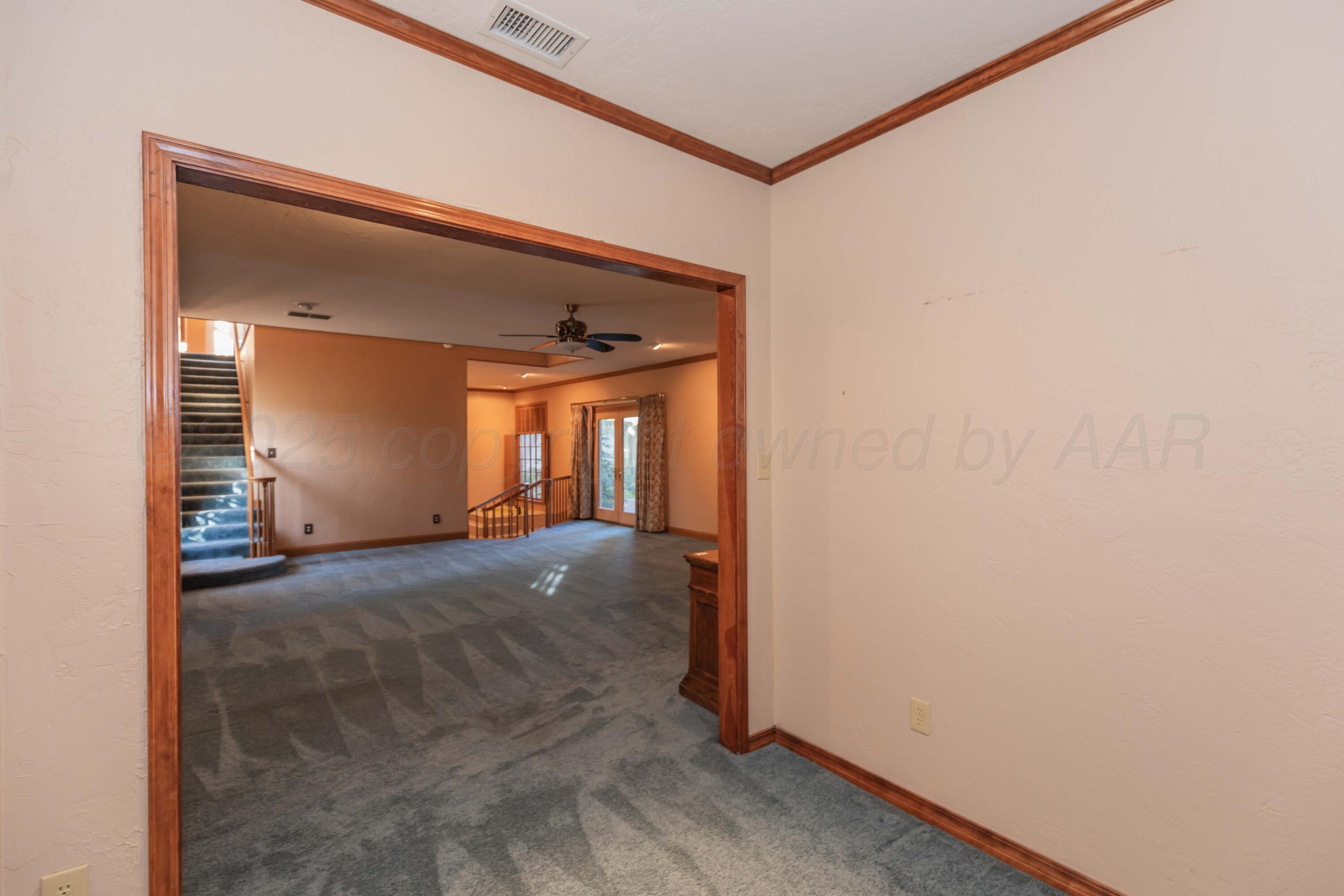 2131 N Charles Street Property Photo 31