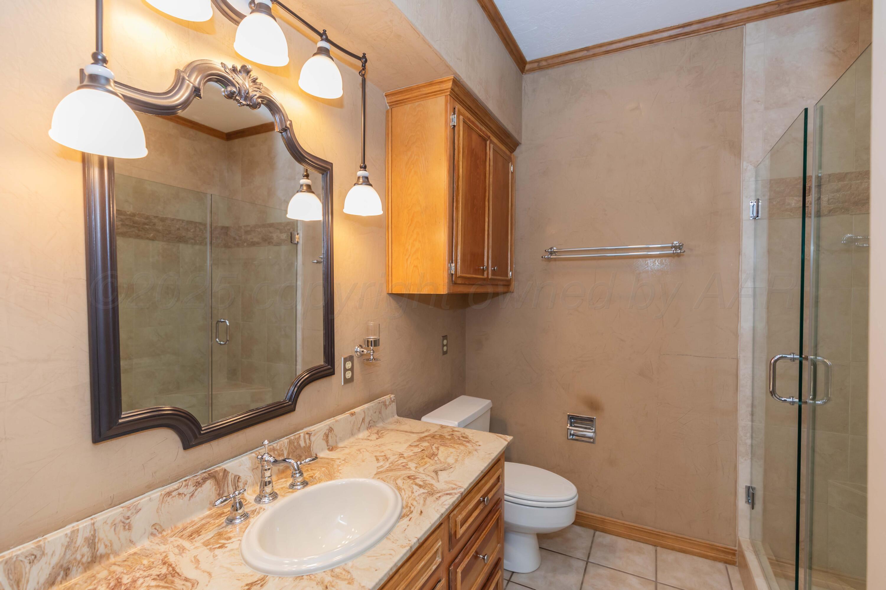 2131 N Charles Street Property Photo 49
