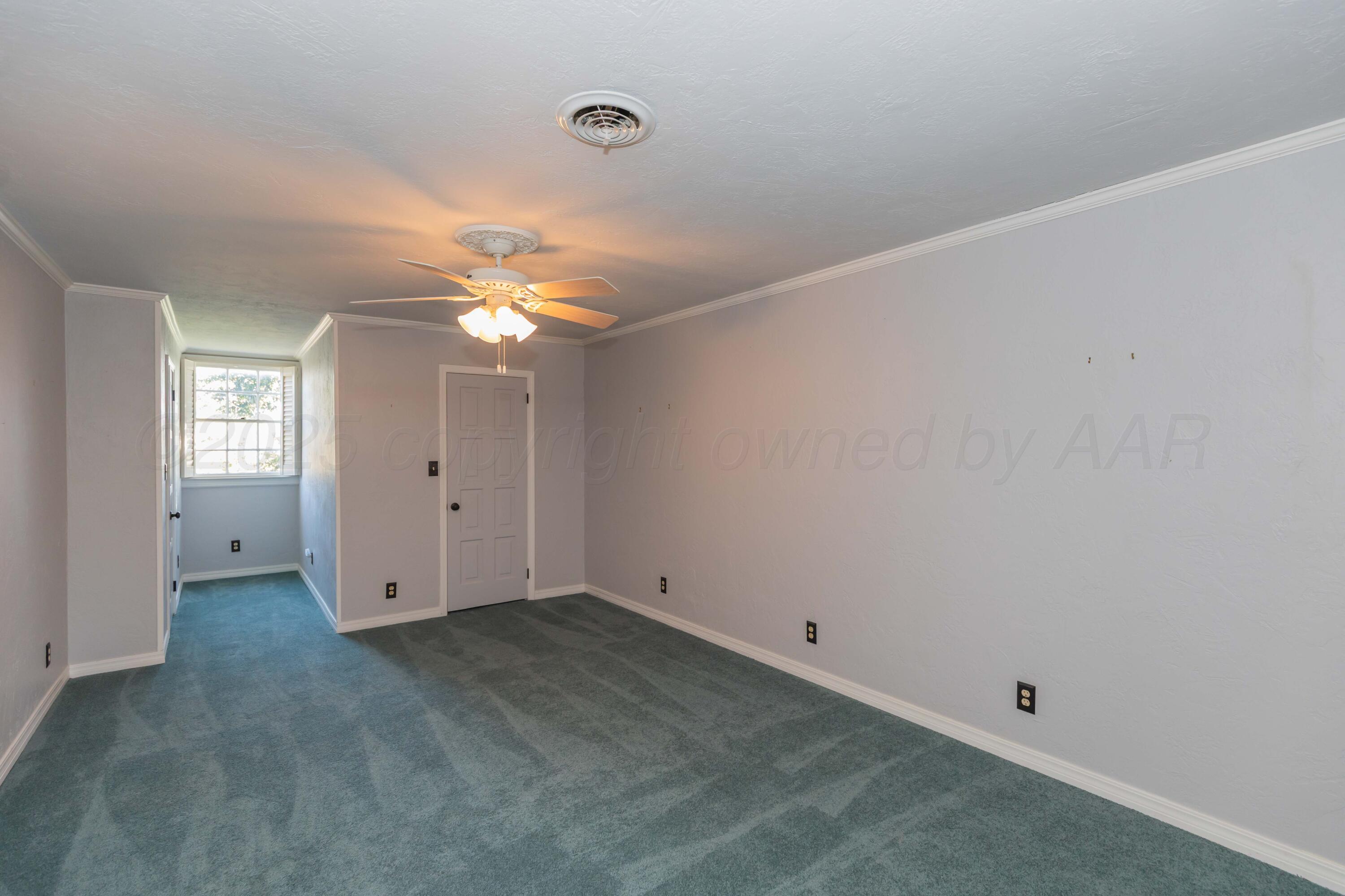 2131 N Charles Street Property Photo 57