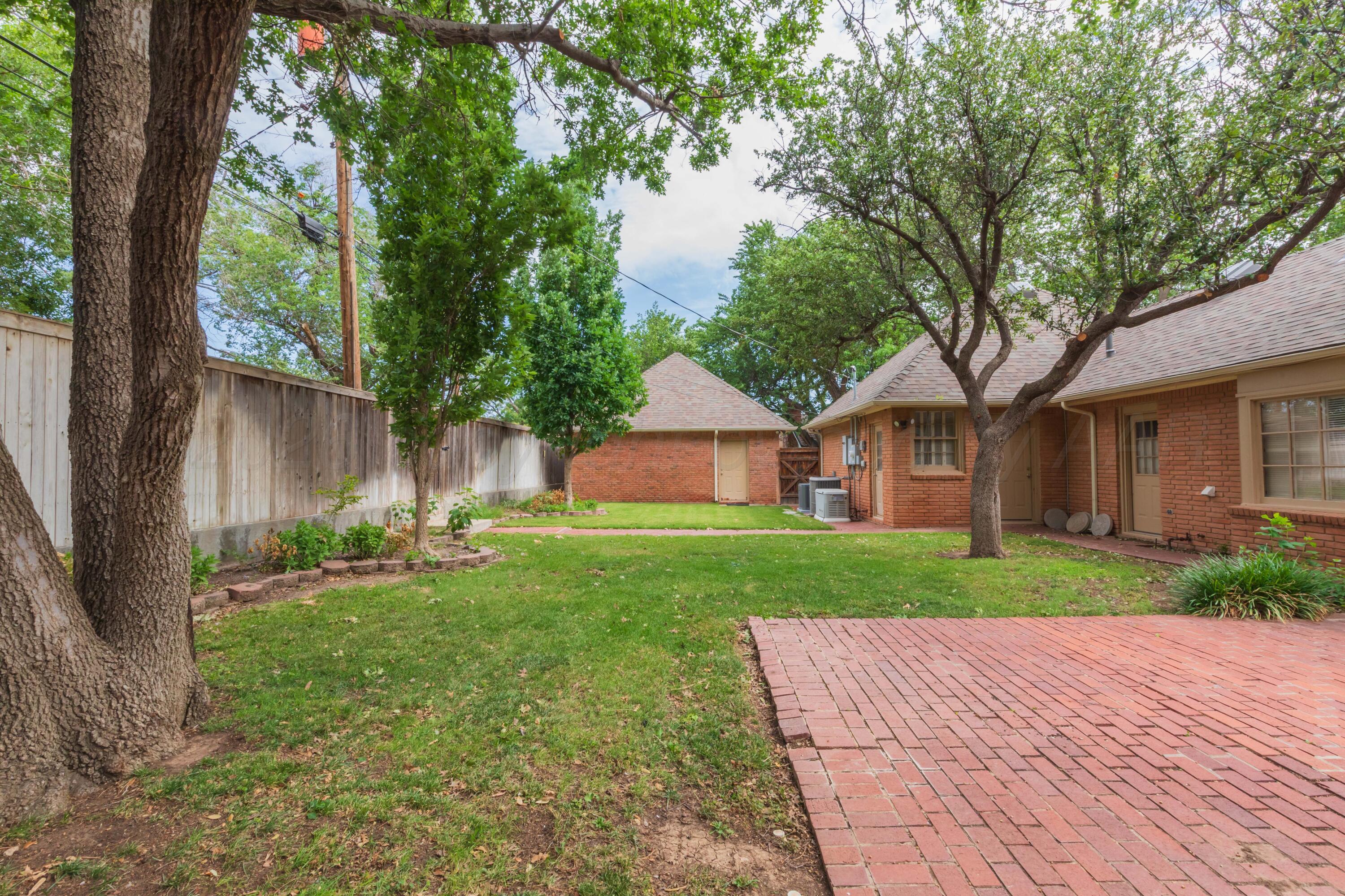 2131 N Charles Street Property Photo 81