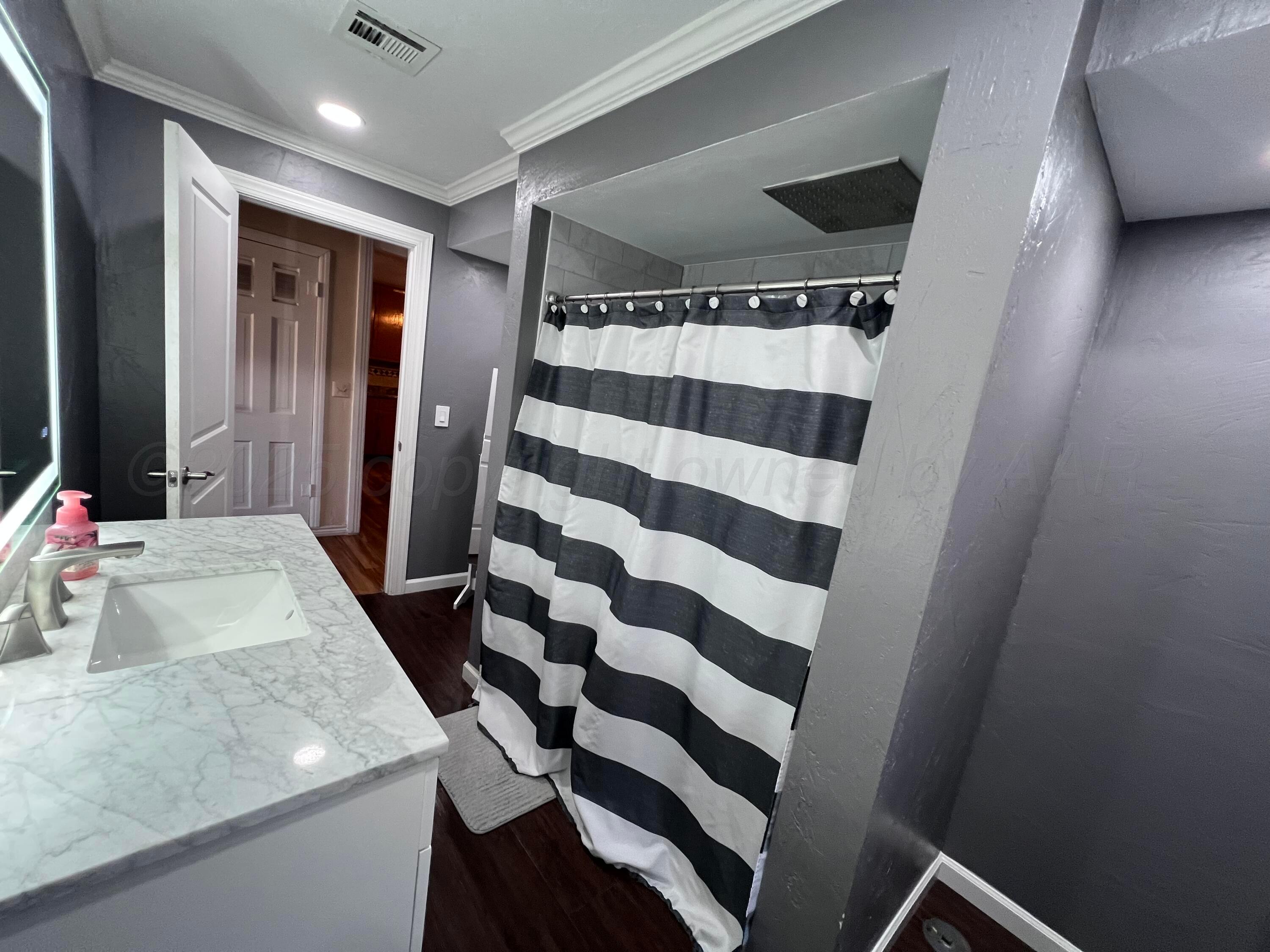 505 Roosevelt Avenue Property Photo 17