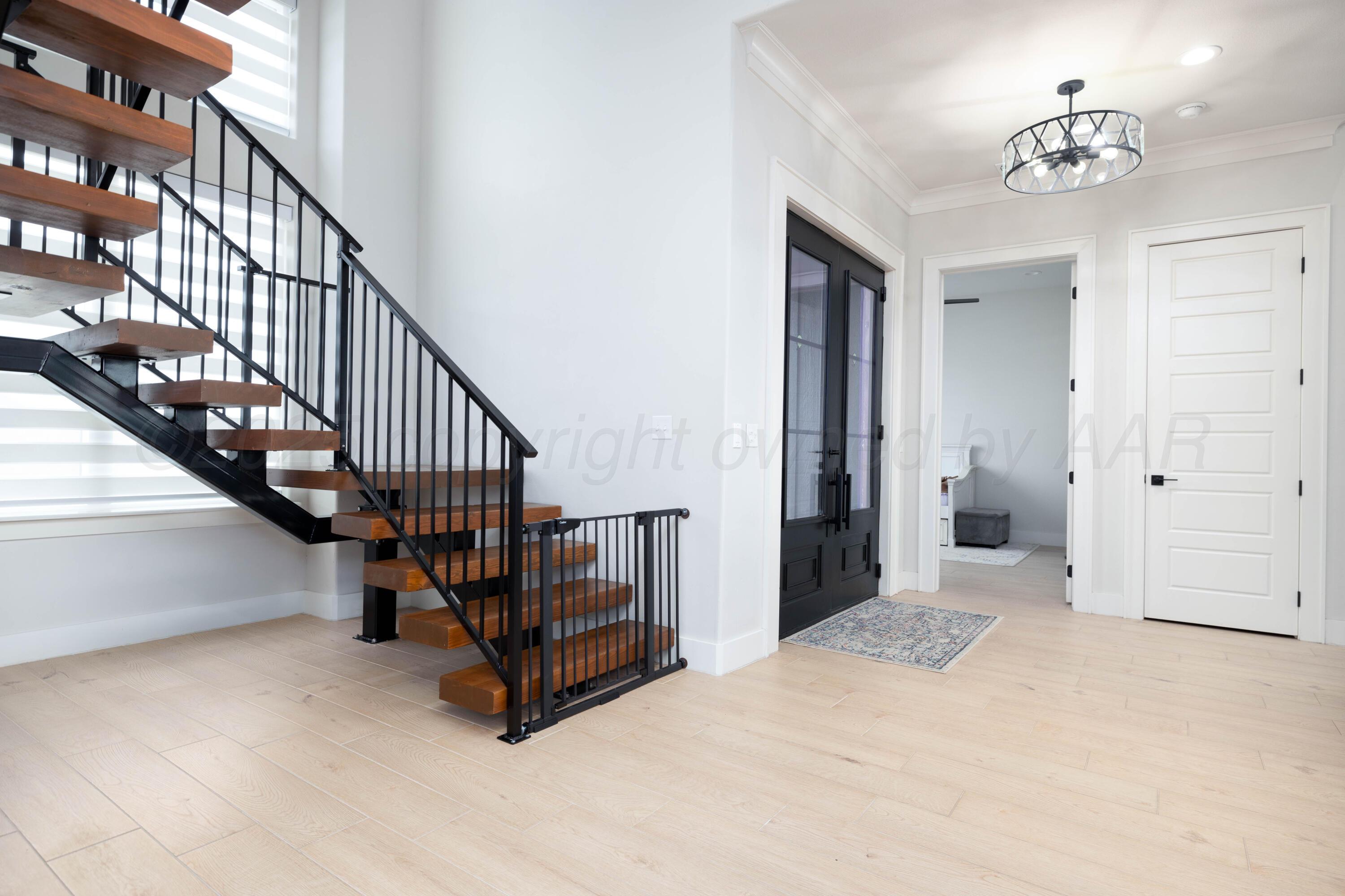 9507 Meadow Ridge Drive Property Photo 10