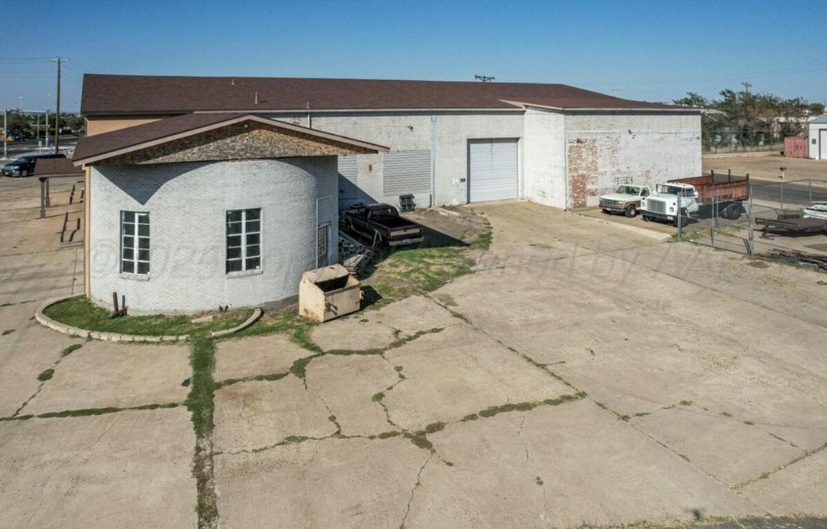 900 N Cedar Street Property Photo 26