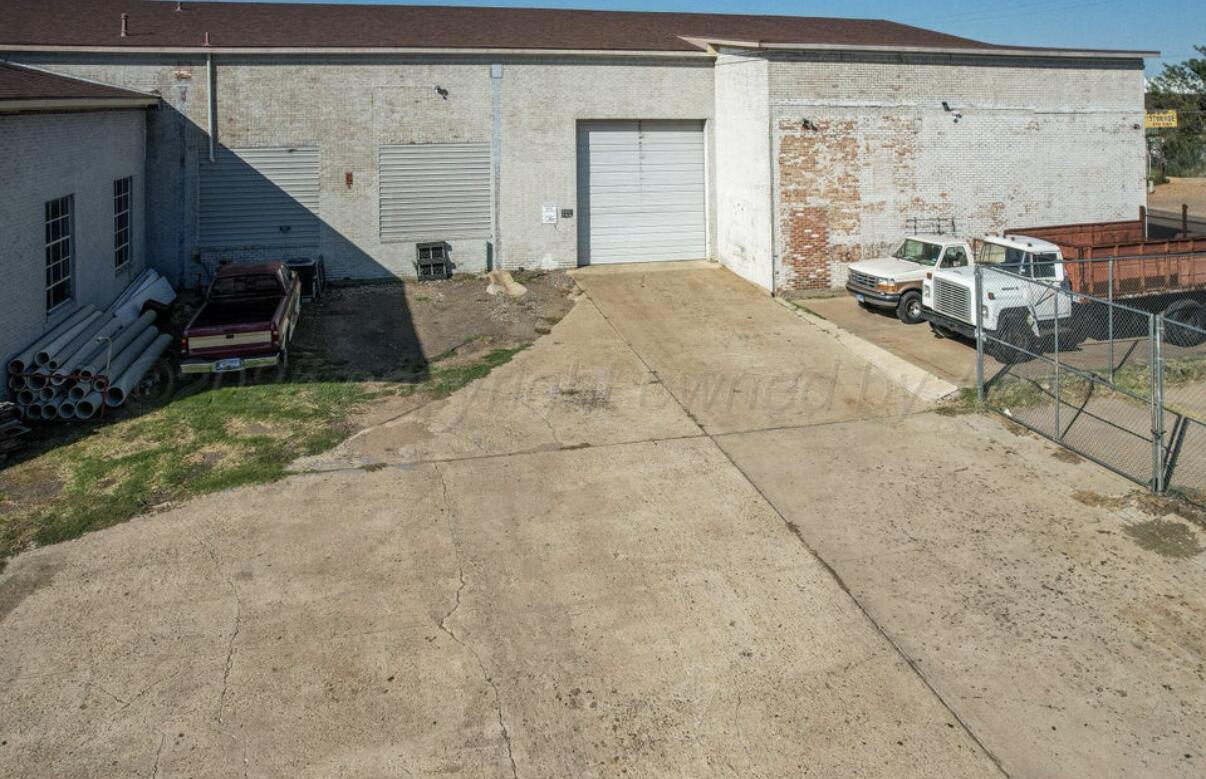 900 N Cedar Street Property Photo 35