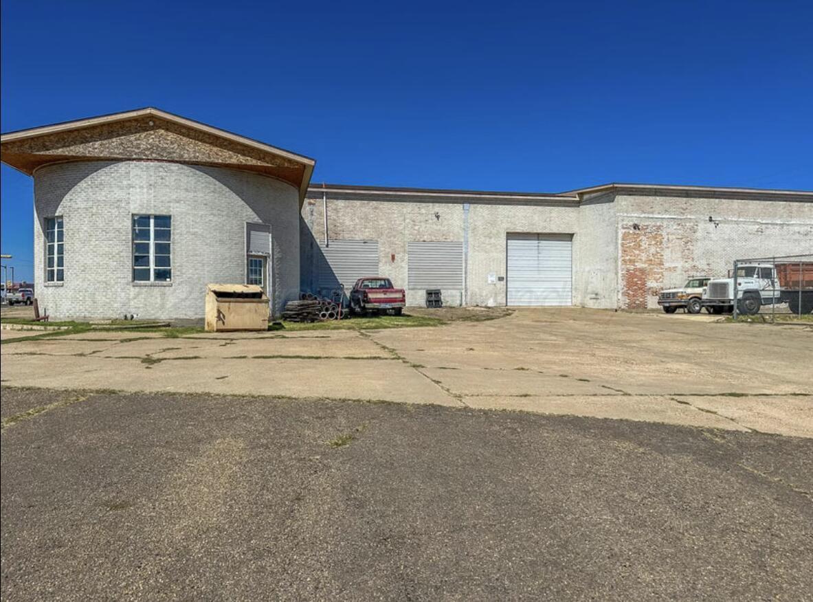 900 N Cedar Street Property Photo 36