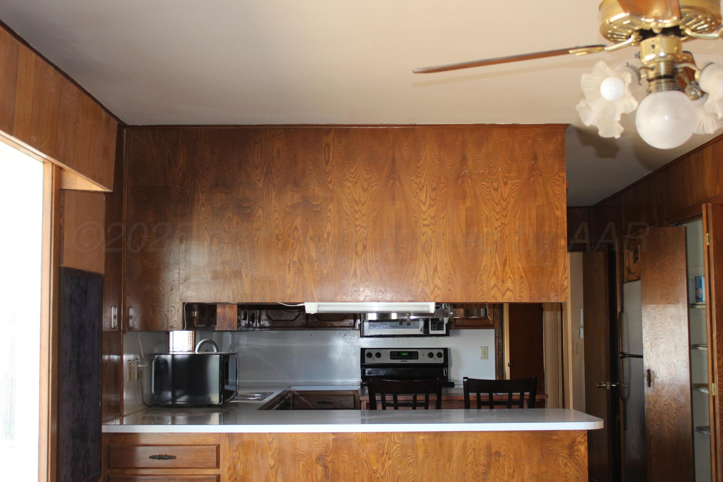 208 Star Street Property Photo 10