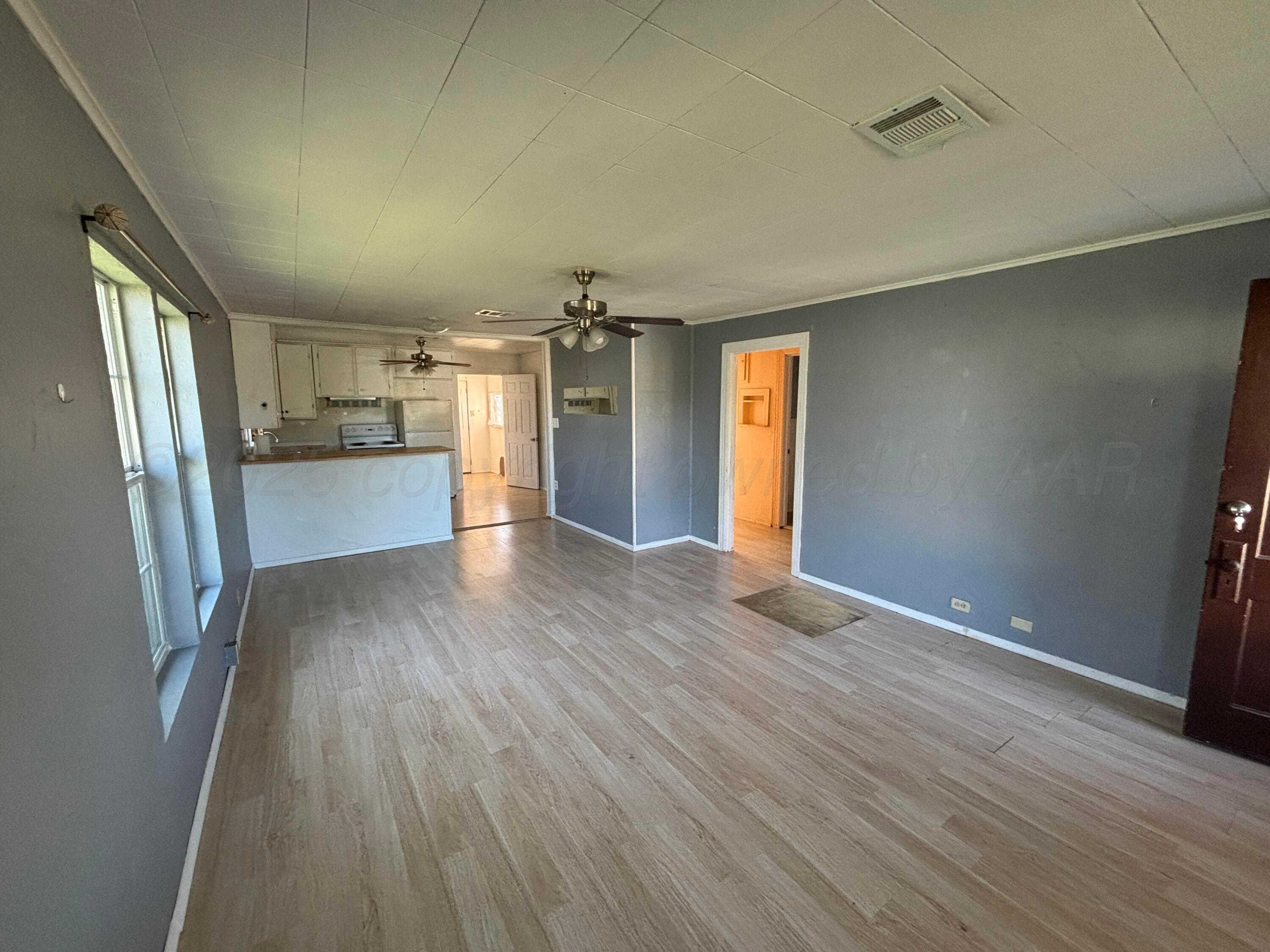 320 Summit Property Photo 18