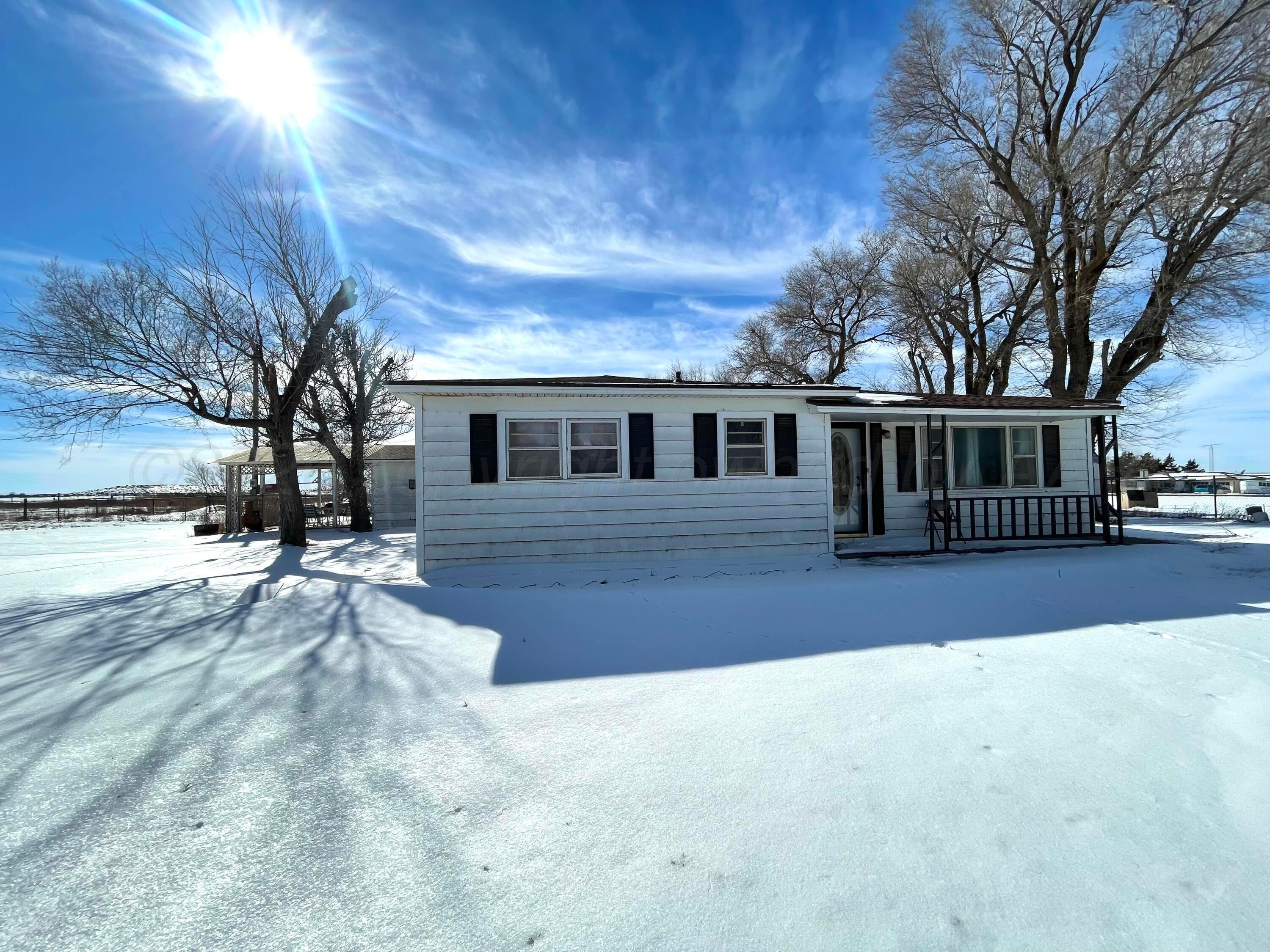 2805 U.s. 385 Highway Property Photo 1
