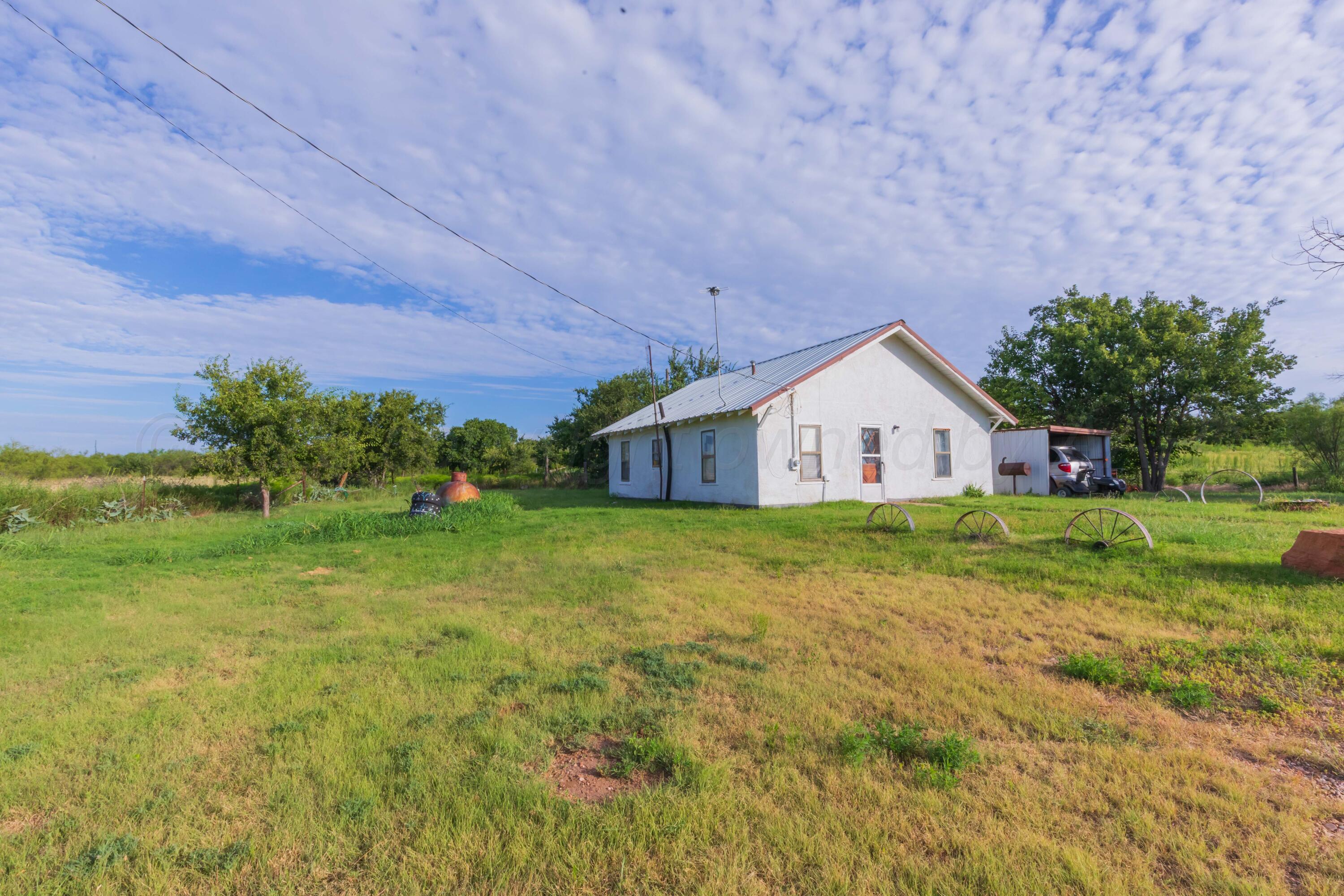 501 N Koogle Street Property Photo 3
