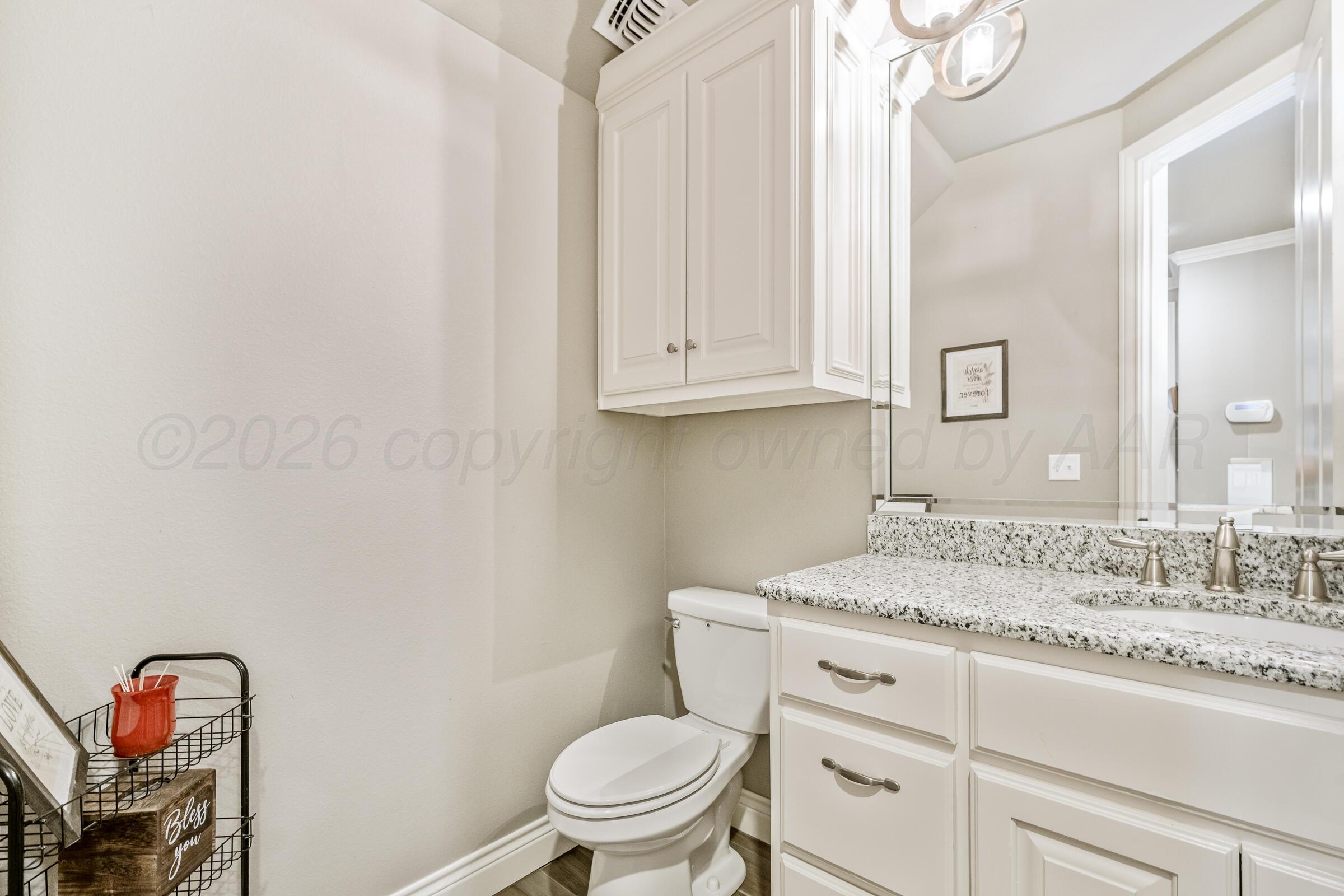 19171 Edge Cove Drive Property Photo 24