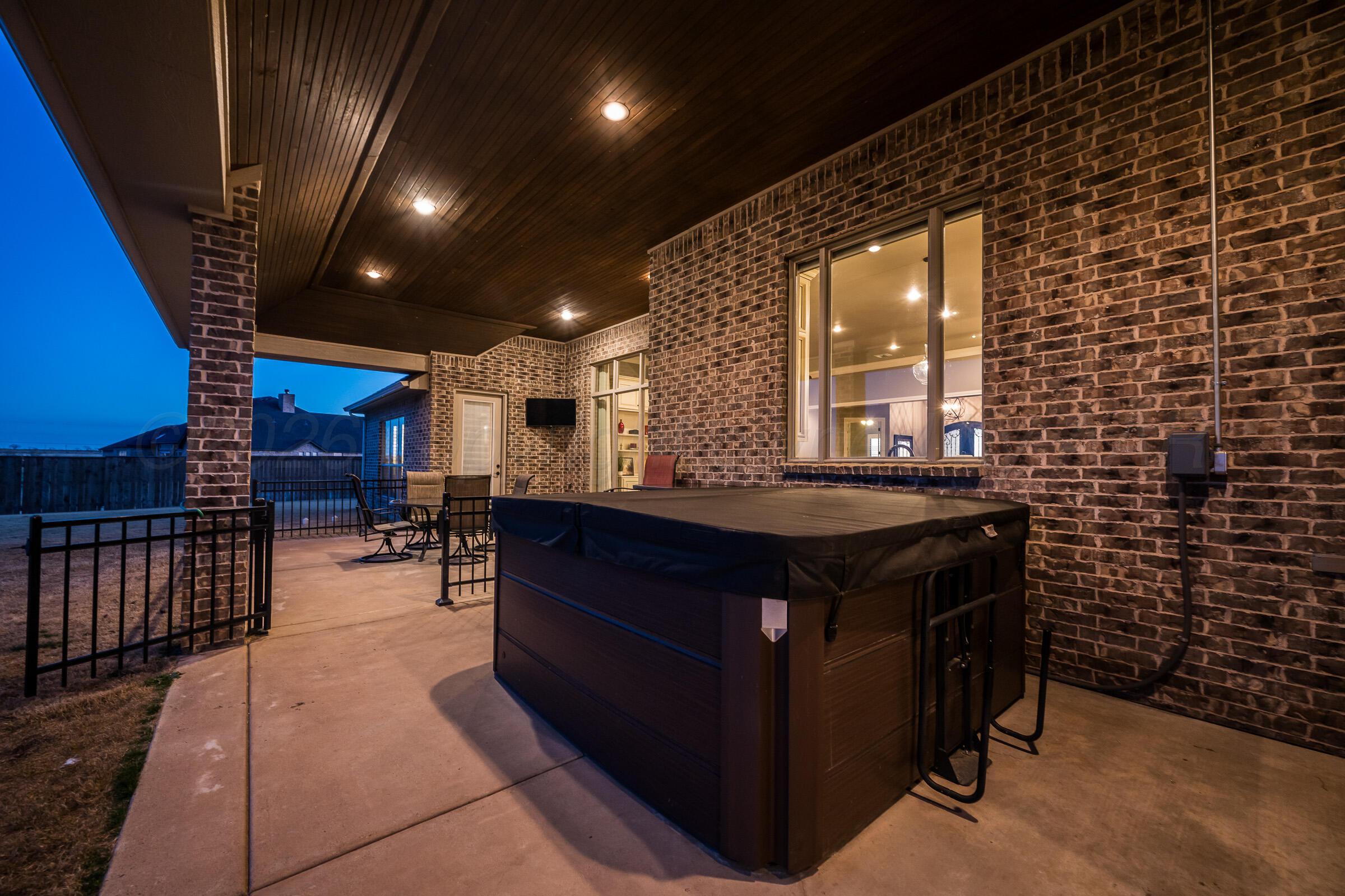 19171 Edge Cove Drive Property Photo 56
