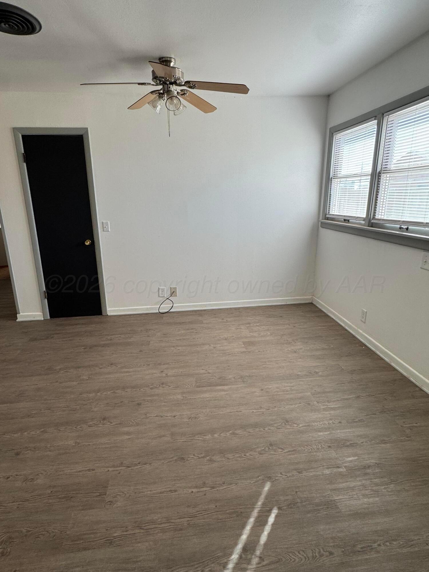 131 Ave I Property Photo 6