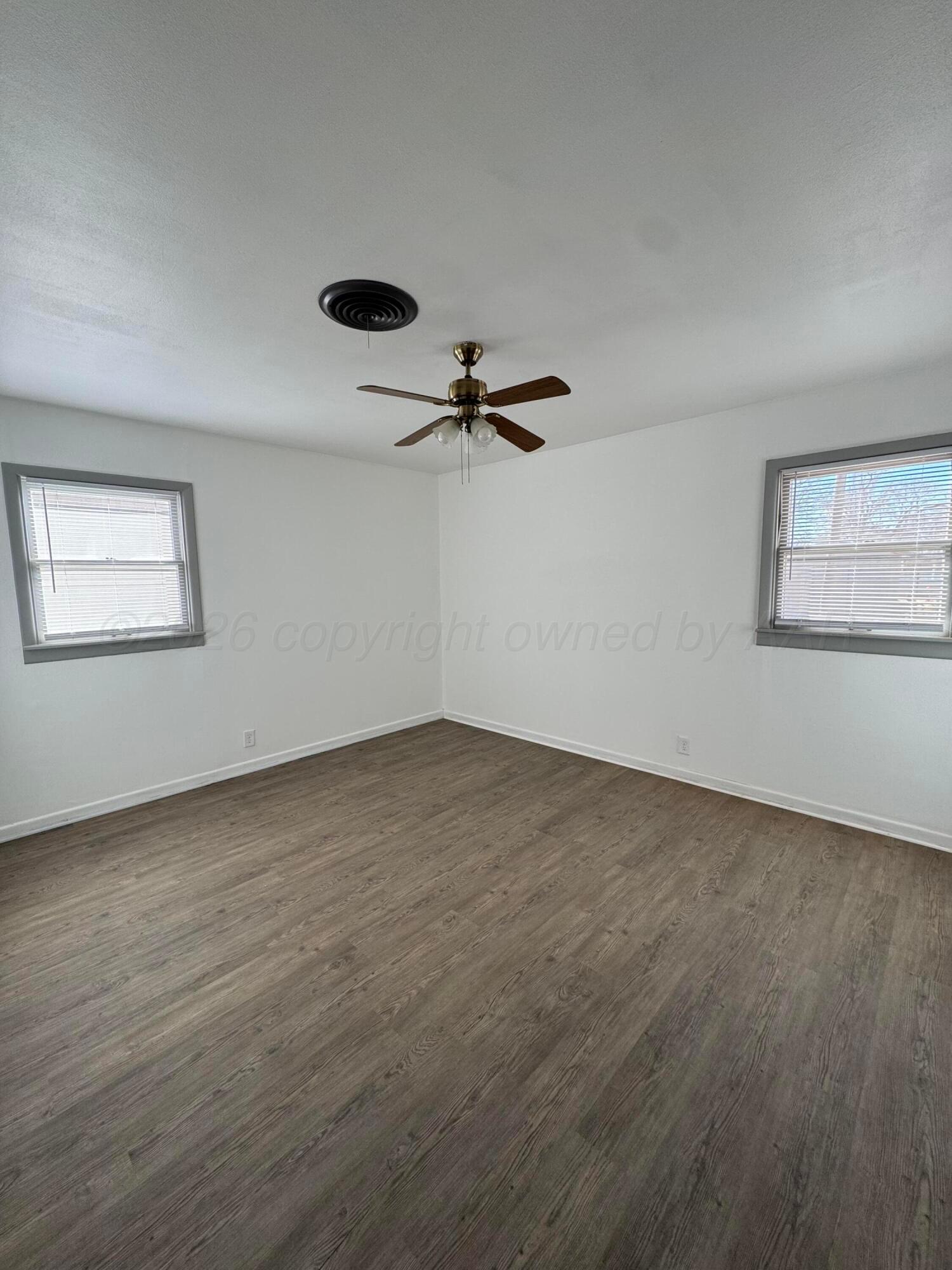 131 Ave I Property Photo 10