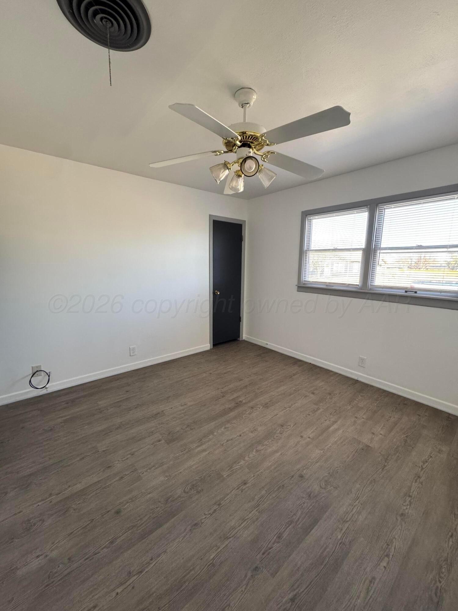 131 Ave I Property Photo 14
