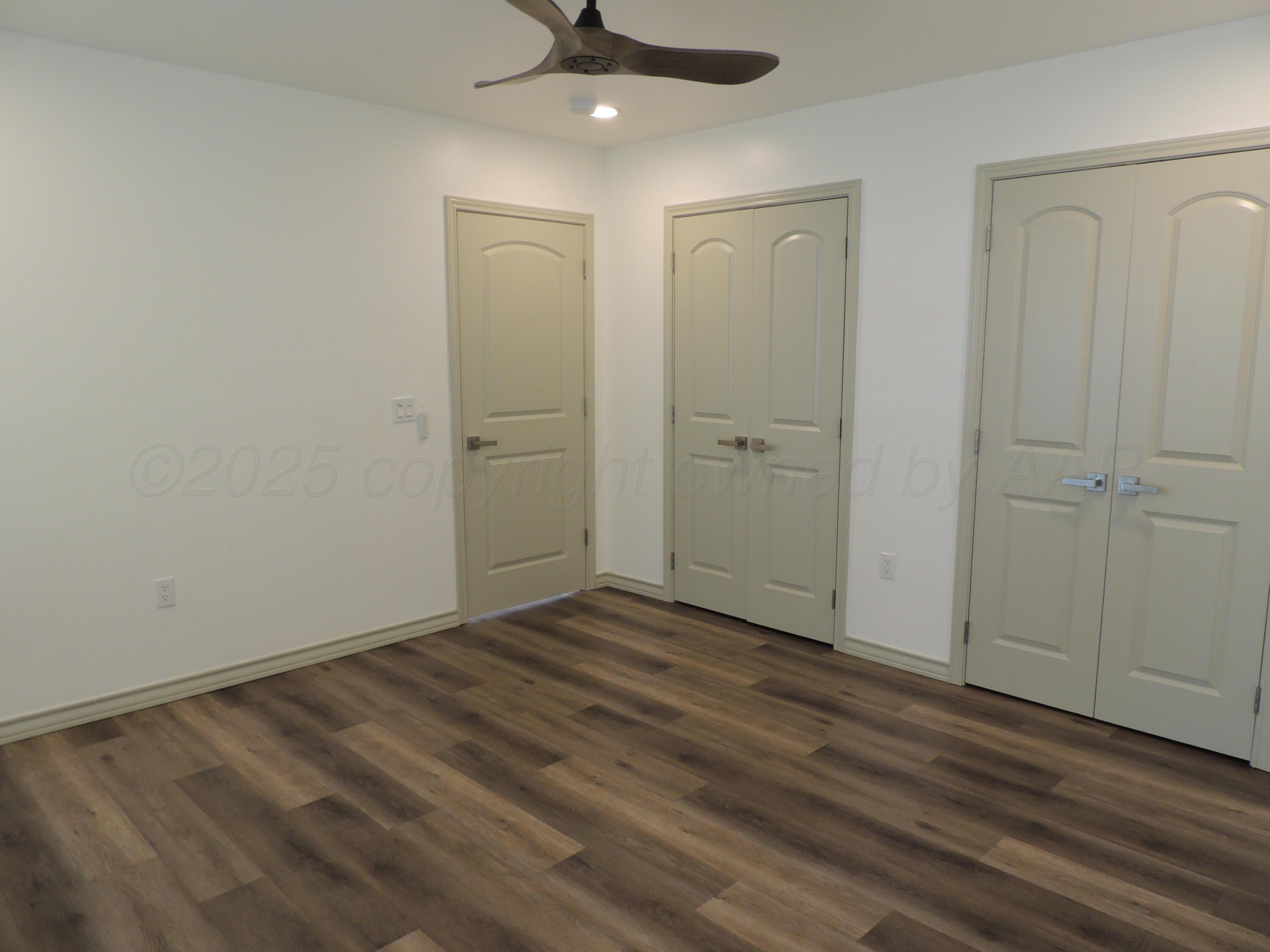 501 N Irving Street Property Photo 11