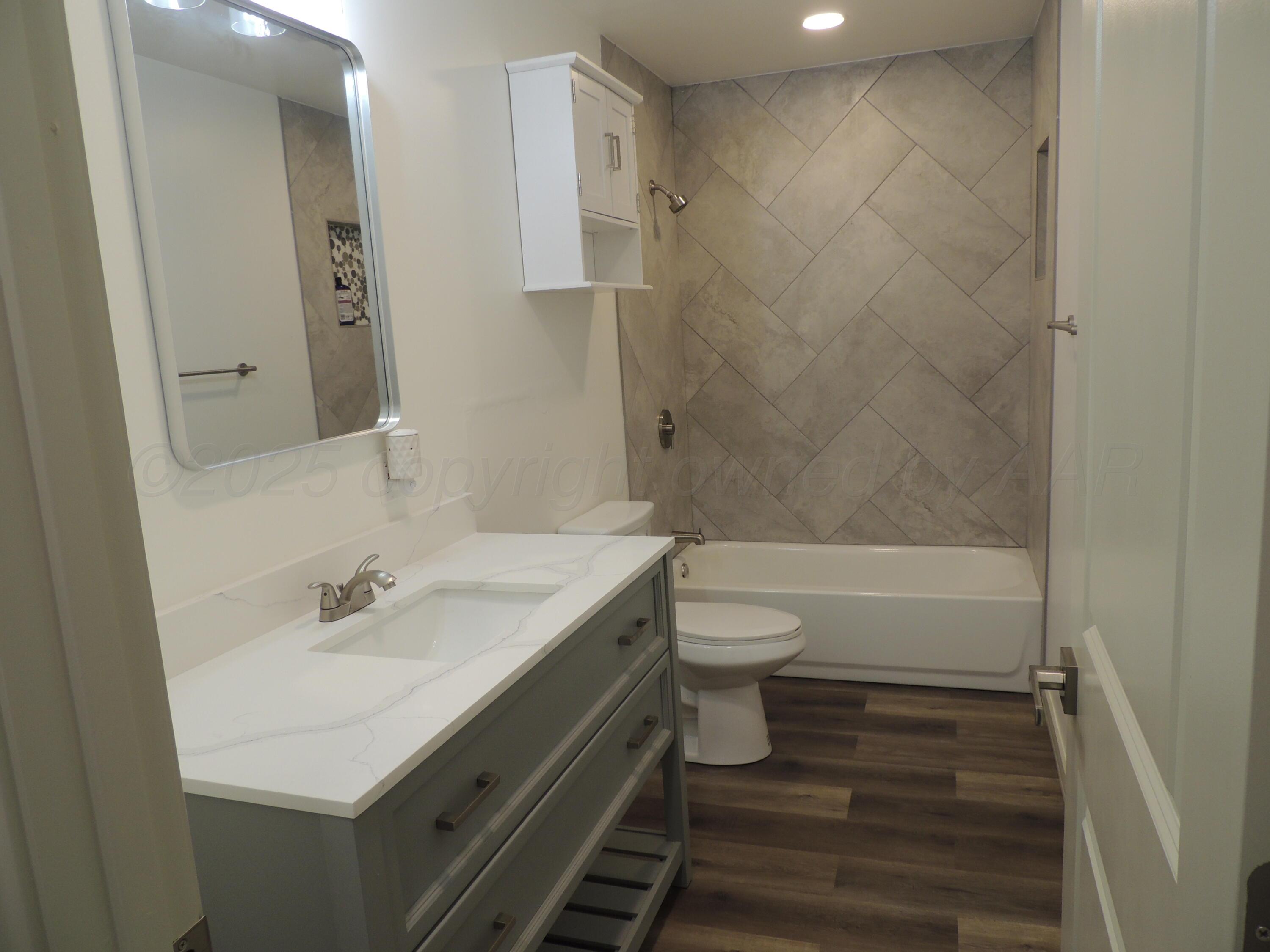501 N Irving Street Property Photo 20
