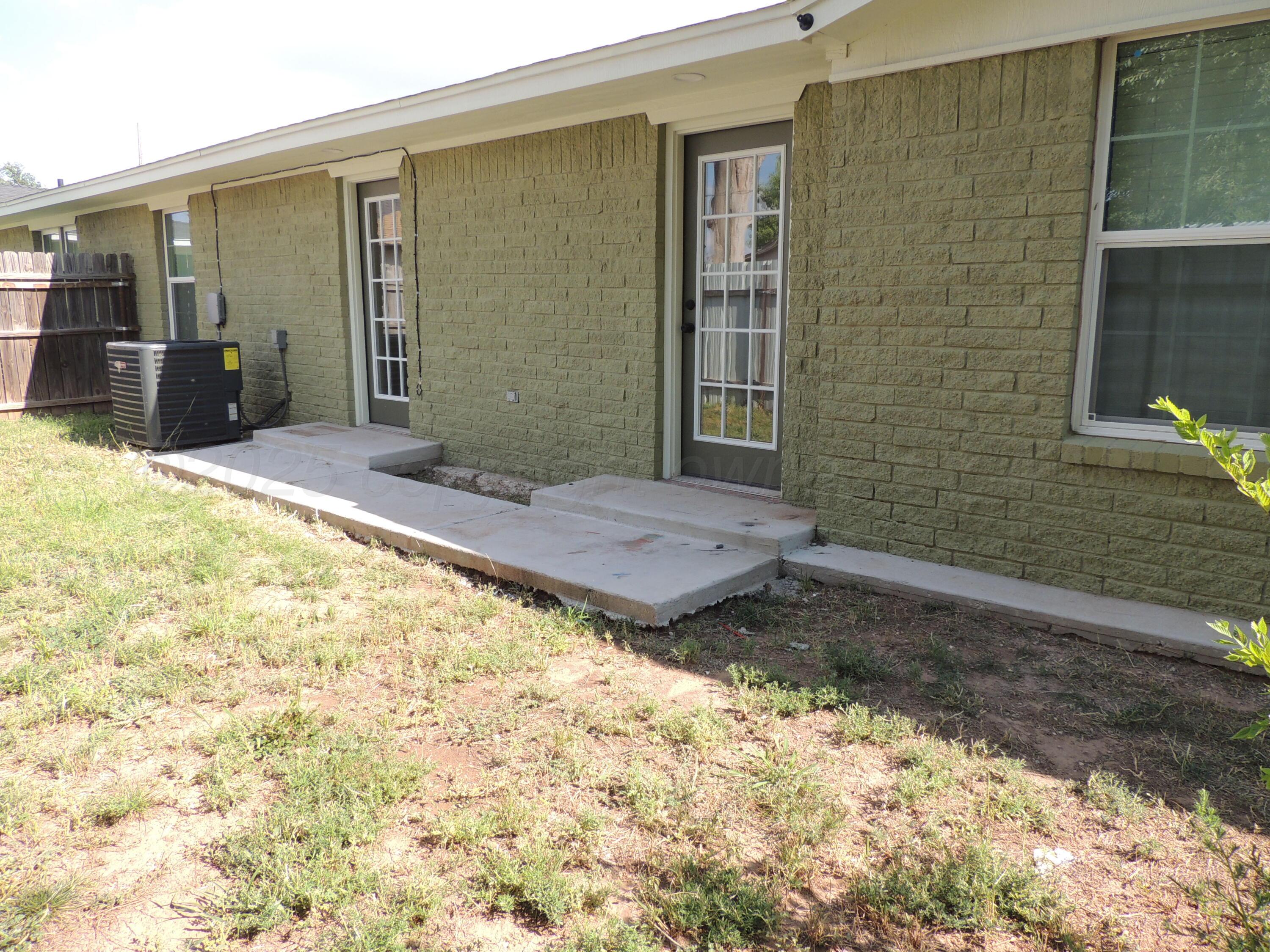 501 N Irving Street Property Photo 31