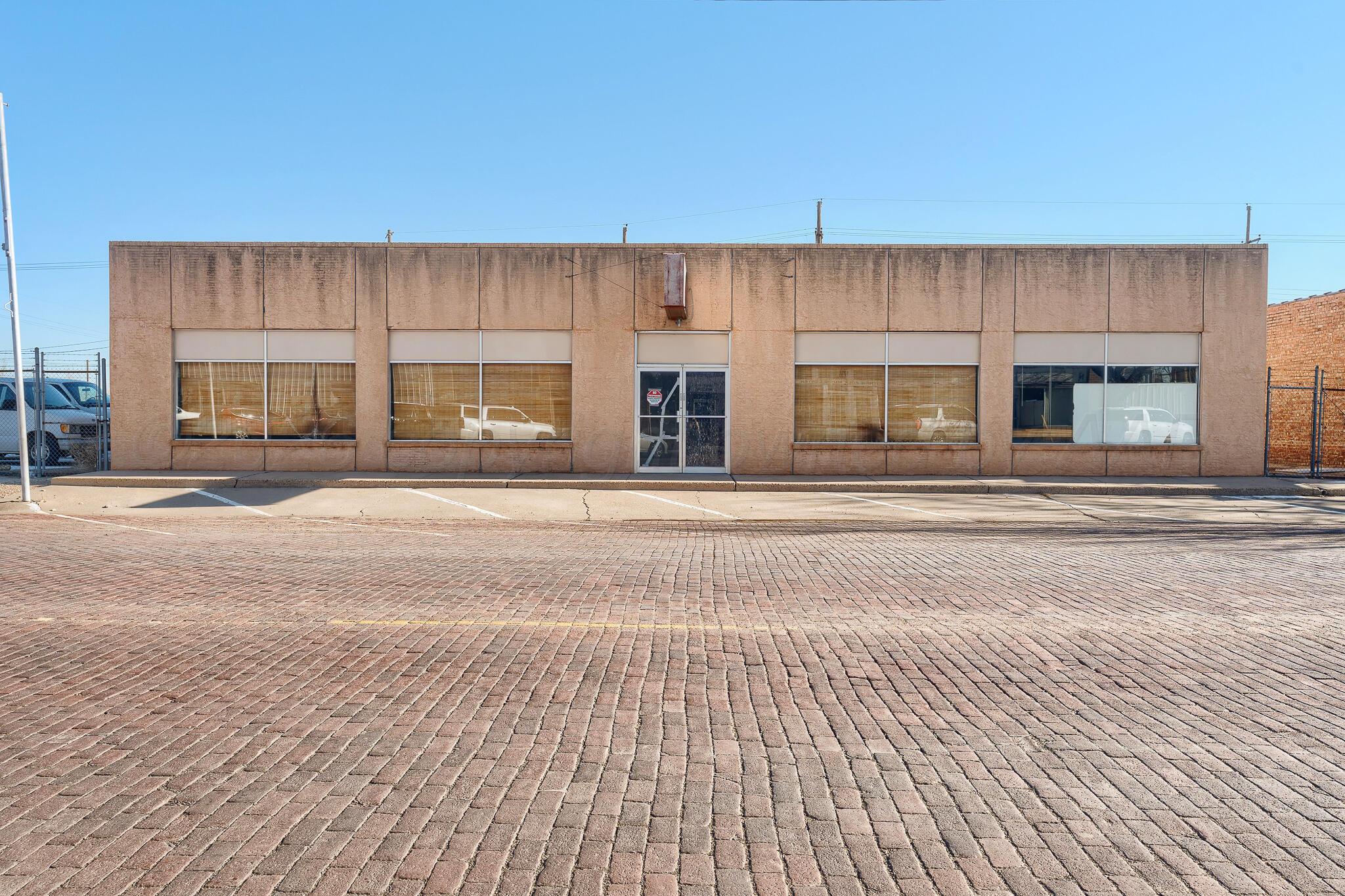 315 S Cuyler Street Property Photo 4