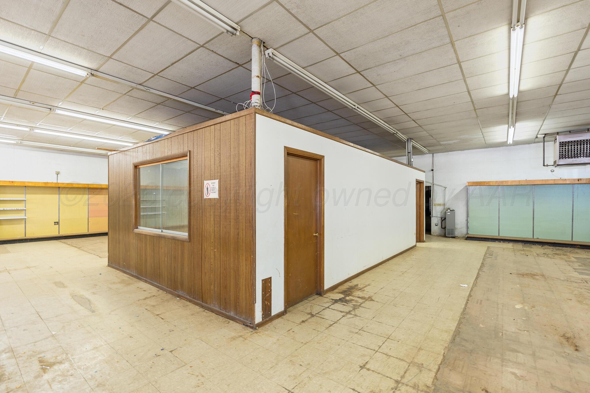 315 S Cuyler Street Property Photo 8