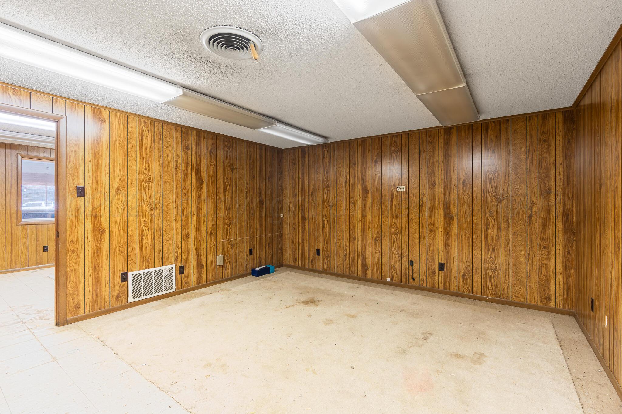 315 S Cuyler Street Property Photo 10