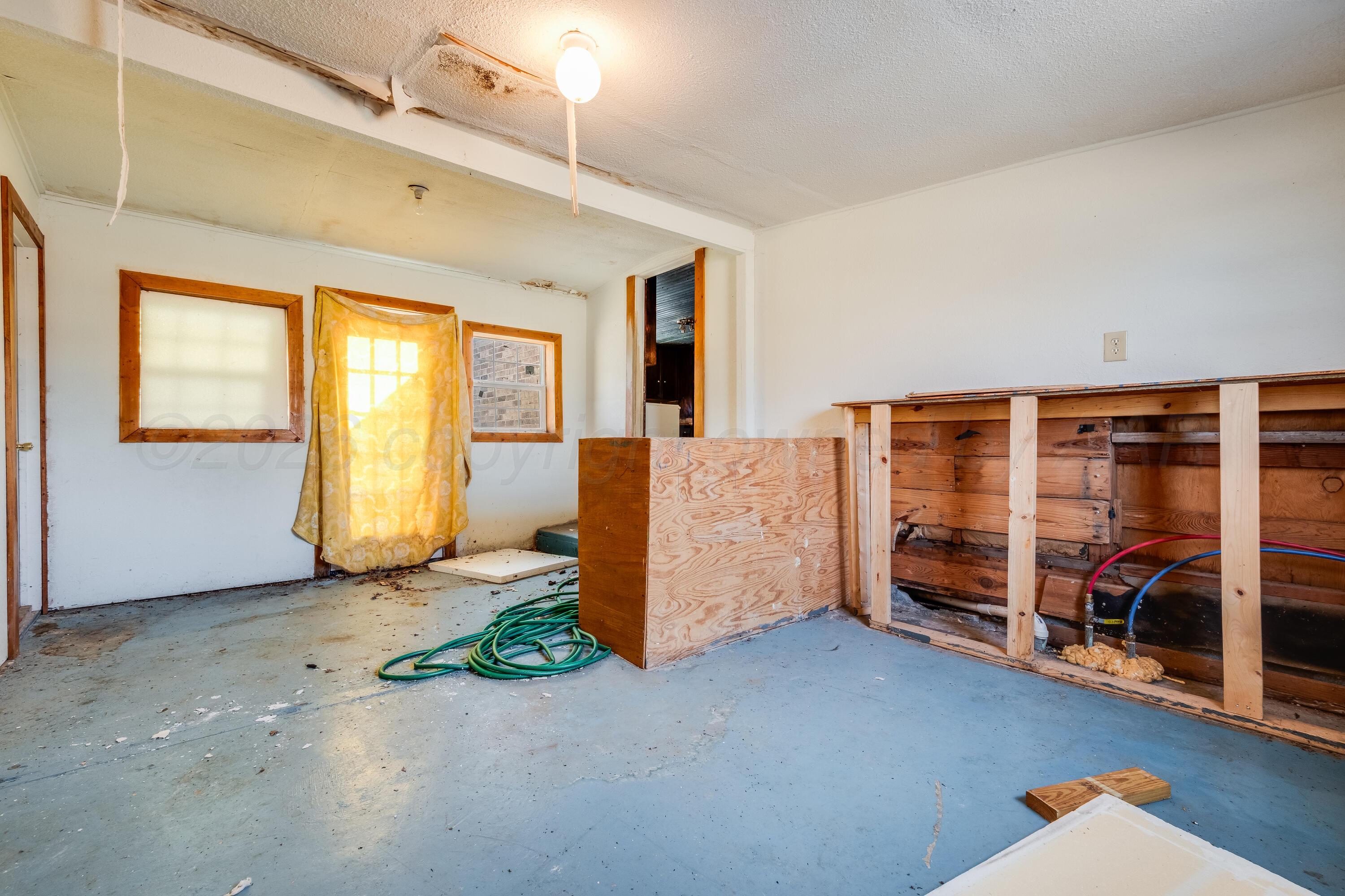 408 W Oklahoma Avenue Property Photo 24