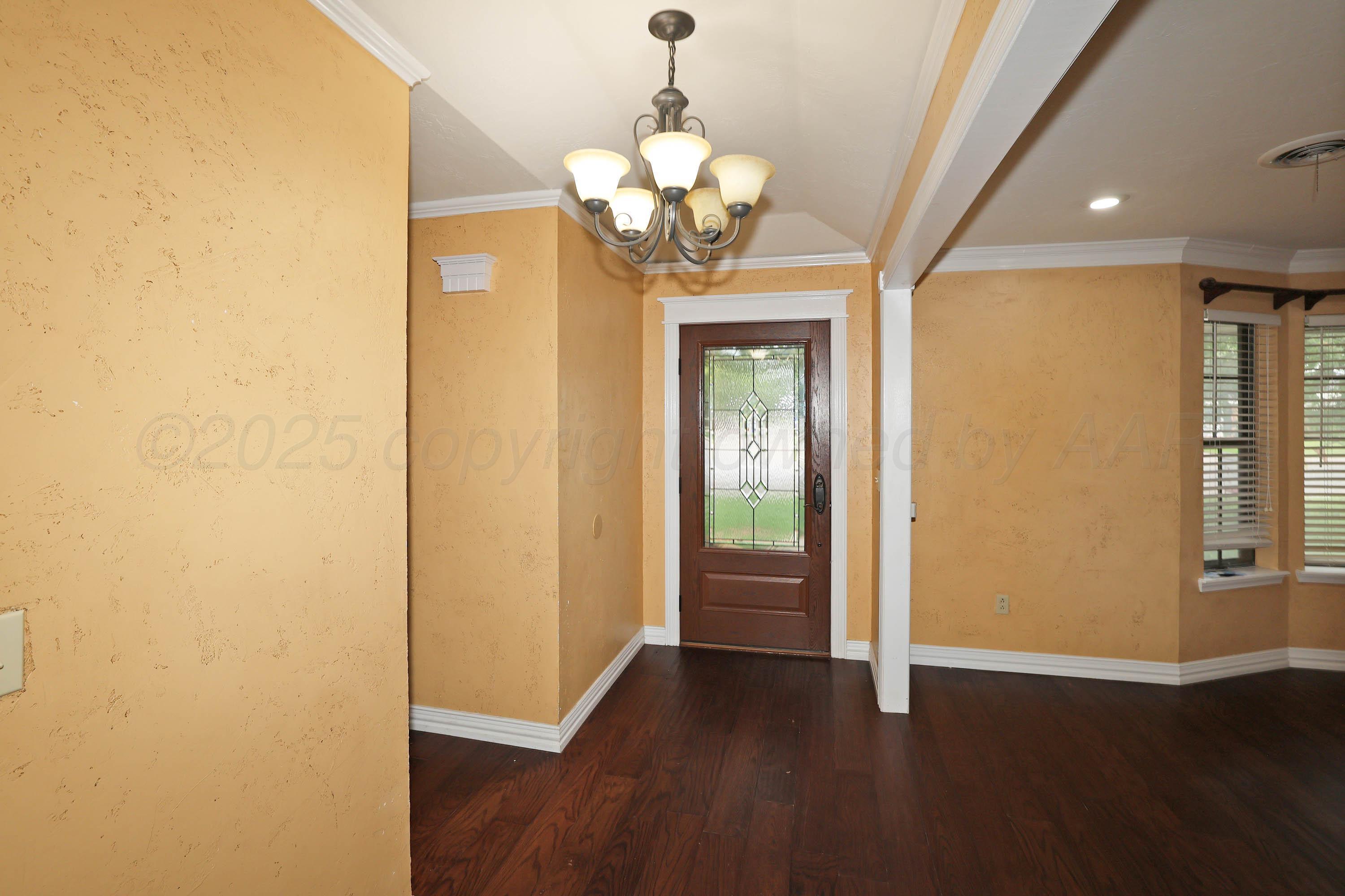 62 Hunsley Hills Boulevard Property Photo 4