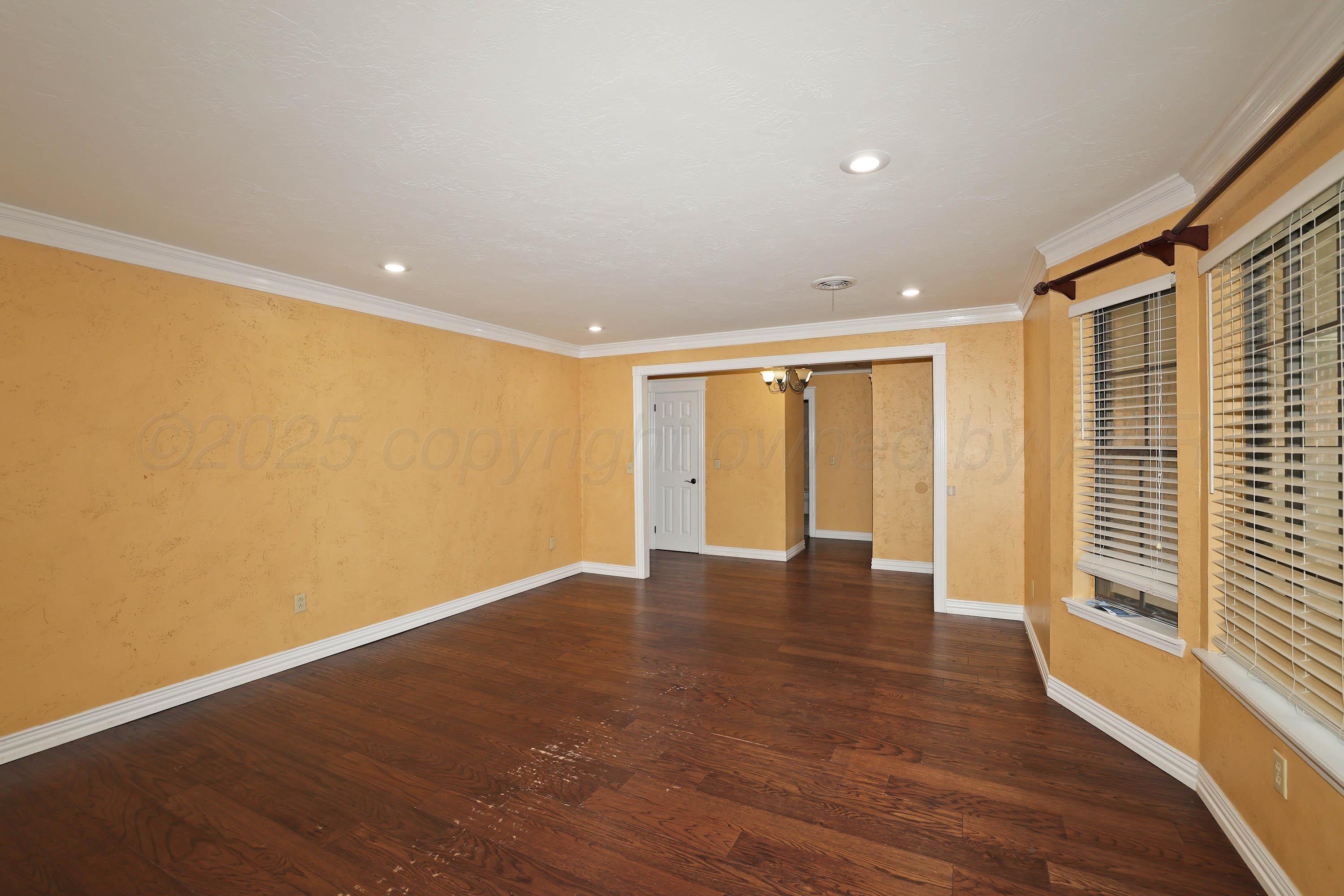 62 Hunsley Hills Boulevard Property Photo 6