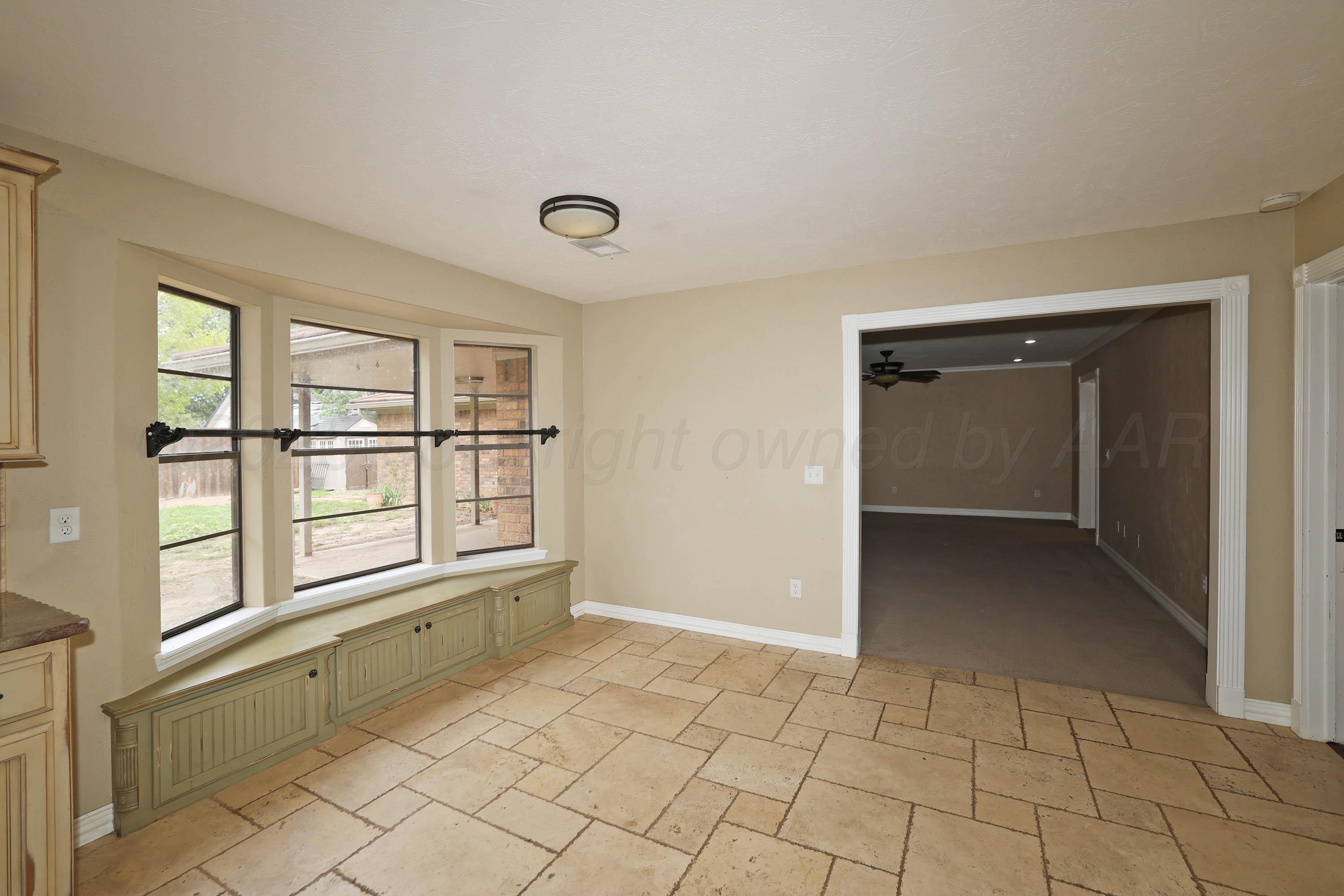 62 Hunsley Hills Boulevard Property Photo 11