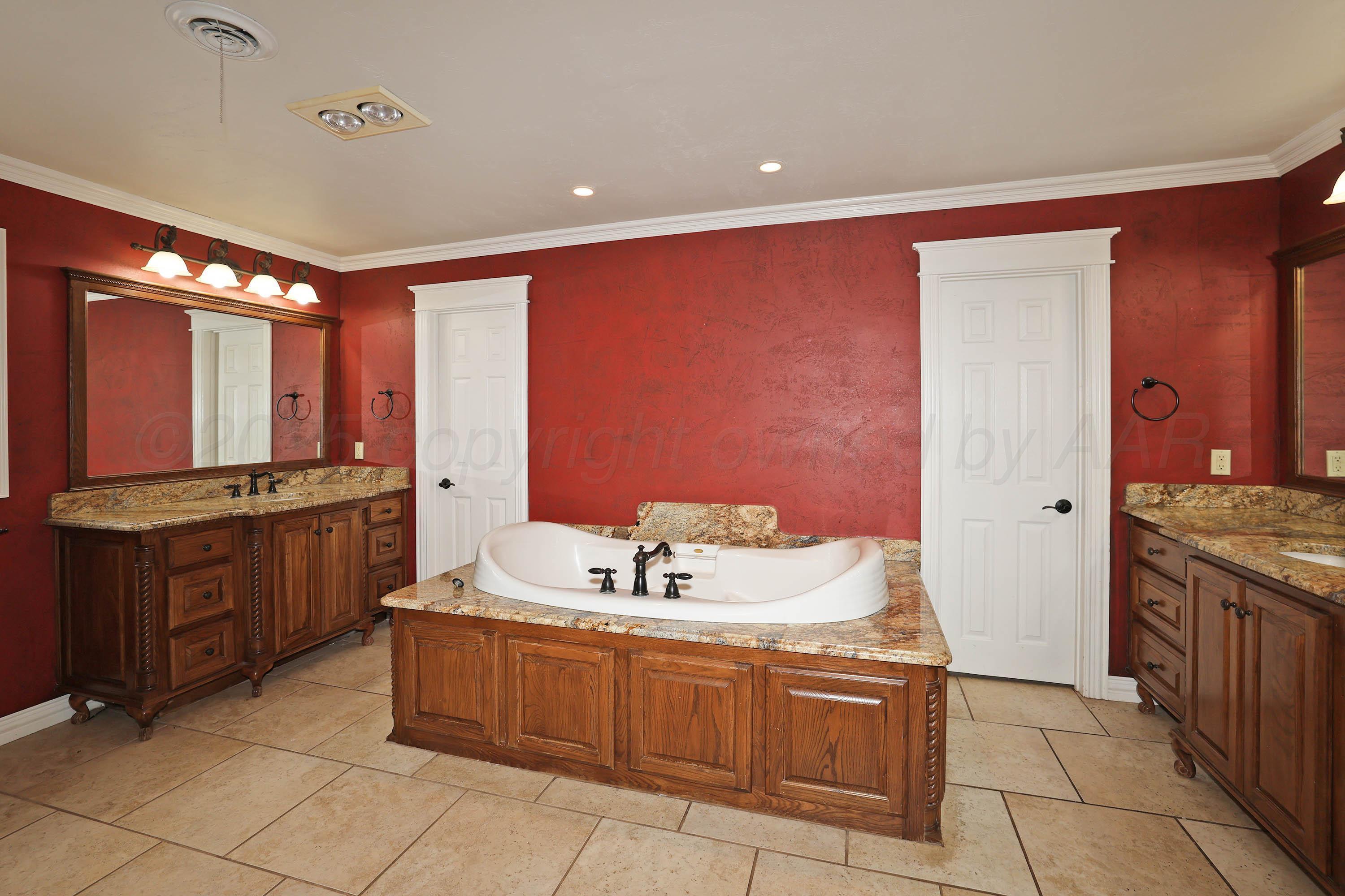 62 Hunsley Hills Boulevard Property Photo 18
