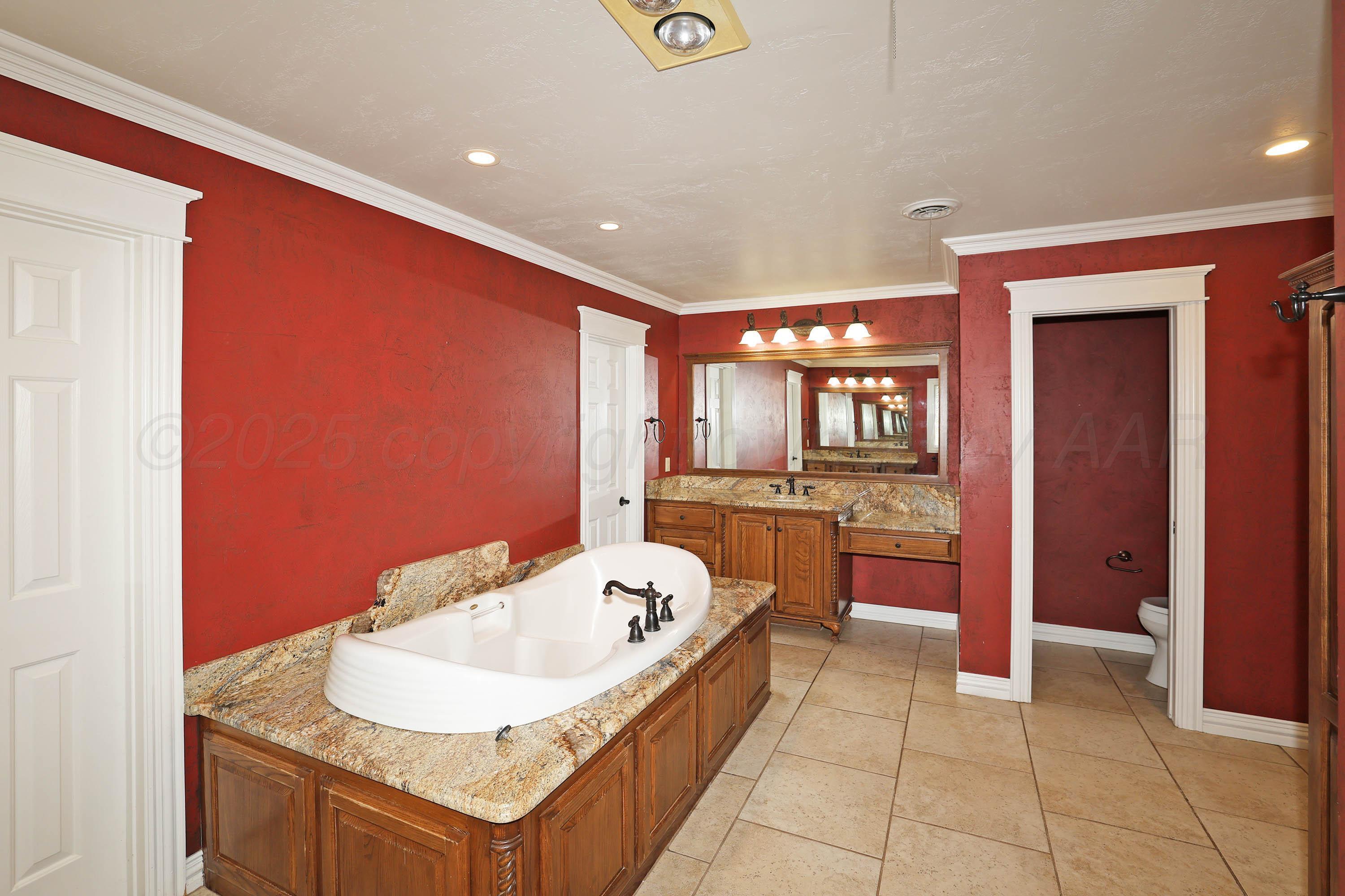 62 Hunsley Hills Boulevard Property Photo 19