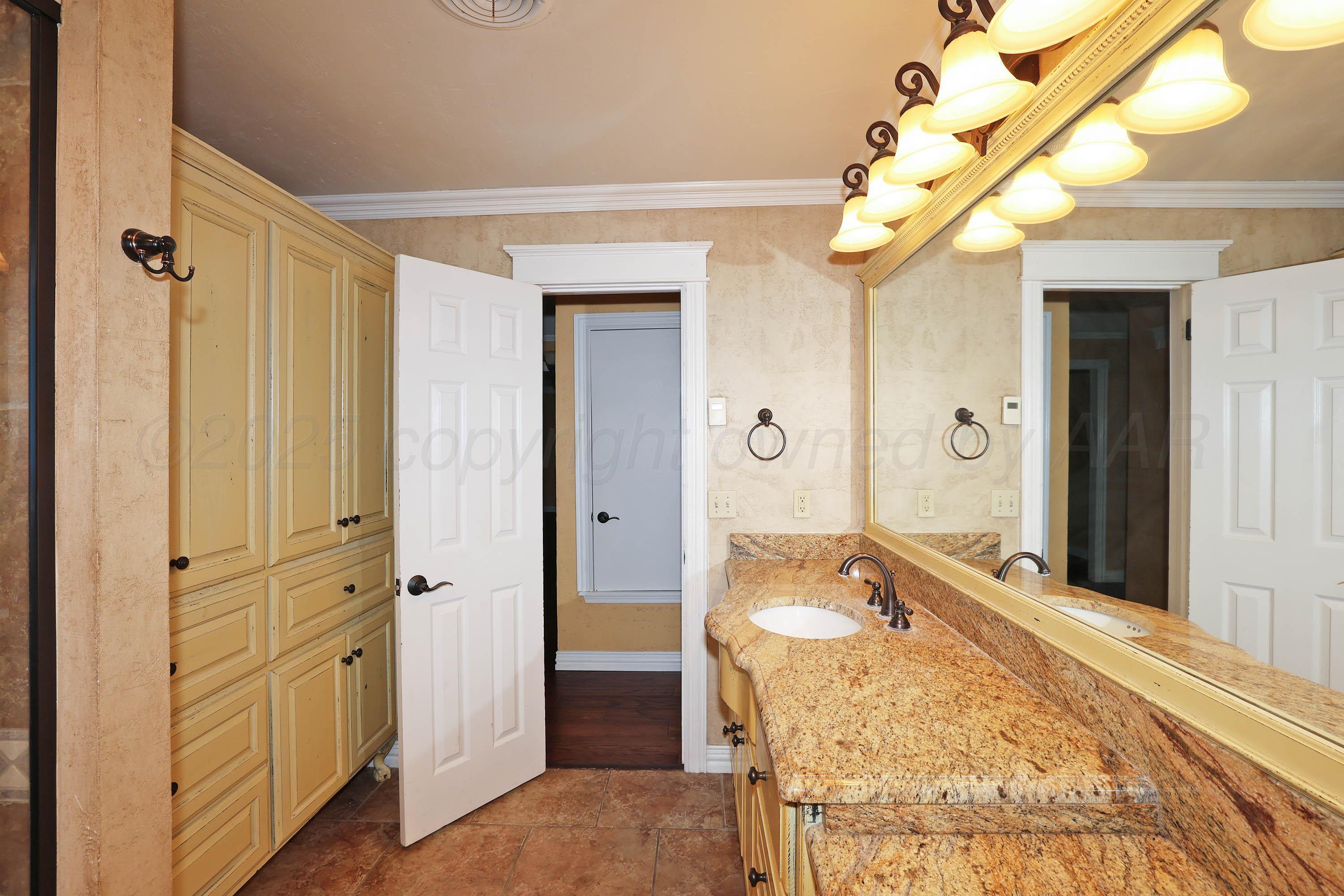 62 Hunsley Hills Boulevard Property Photo 32